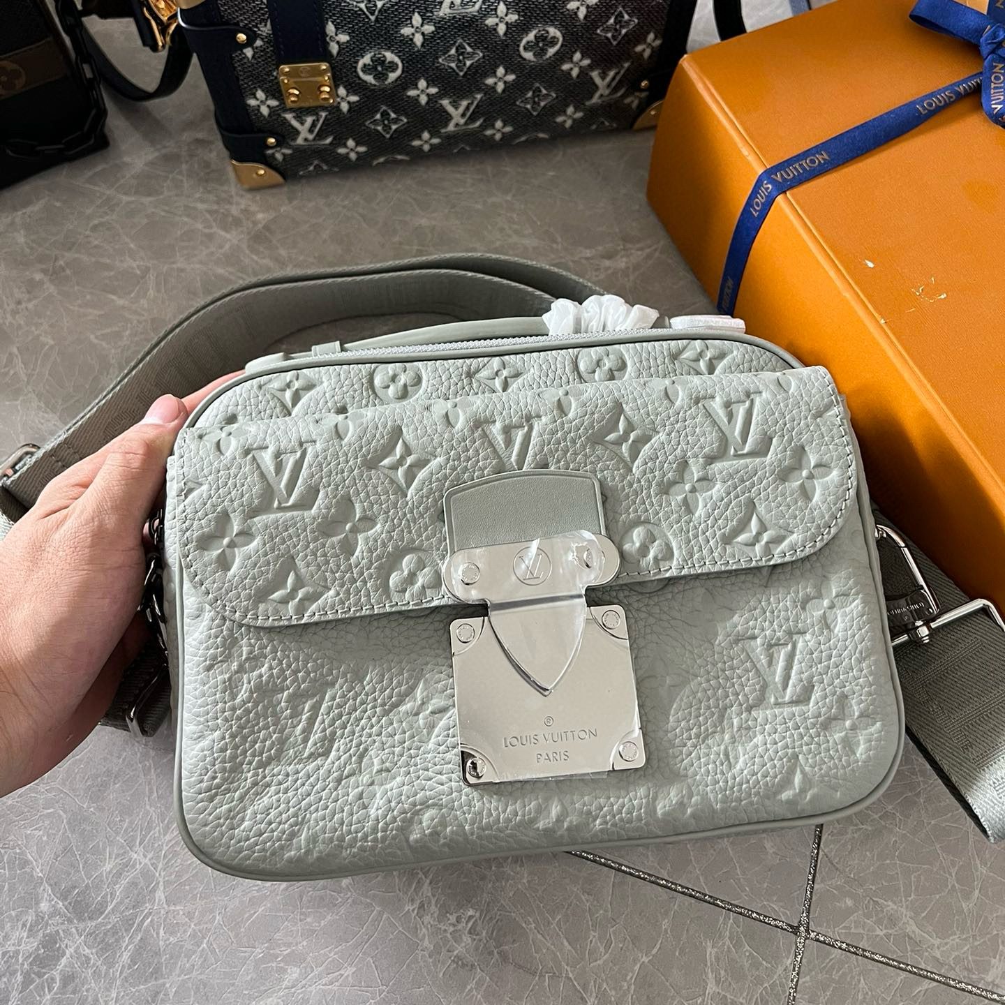BBMC1034-1-e1708295142355.jpg Louis Vuitton Bag – BBMC1034 – Bild 1