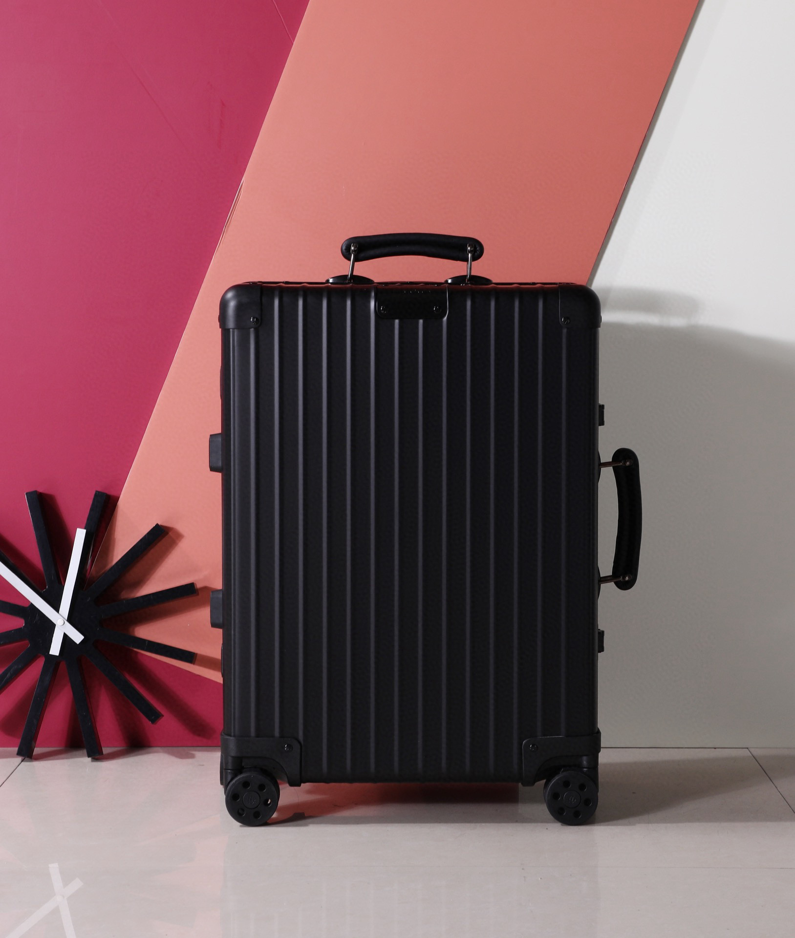 Rimowa Suitcases – BGSC1029