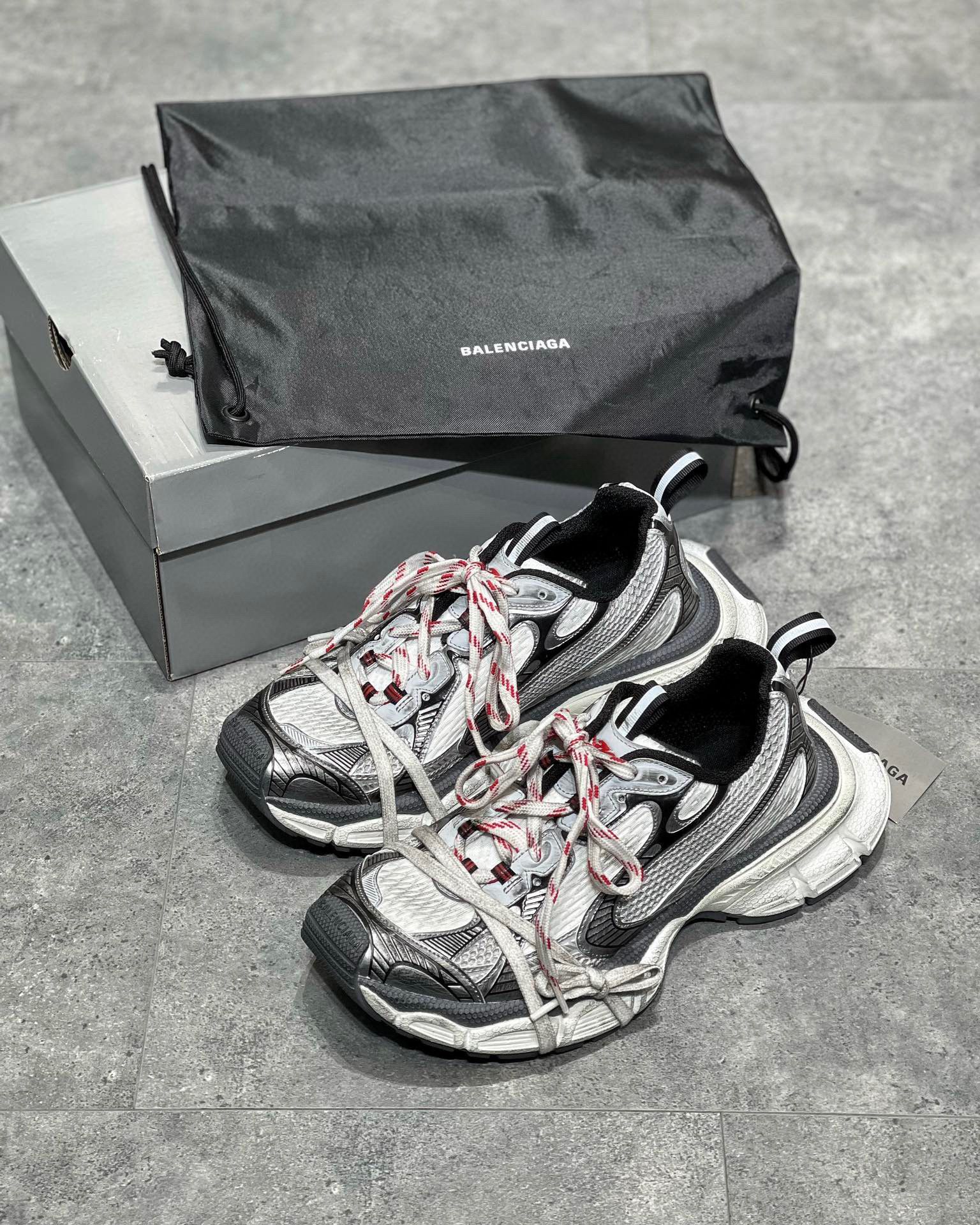 BLNC1167-1.jpeg 3XL Sneaker – BLNC1167 – Bild 1