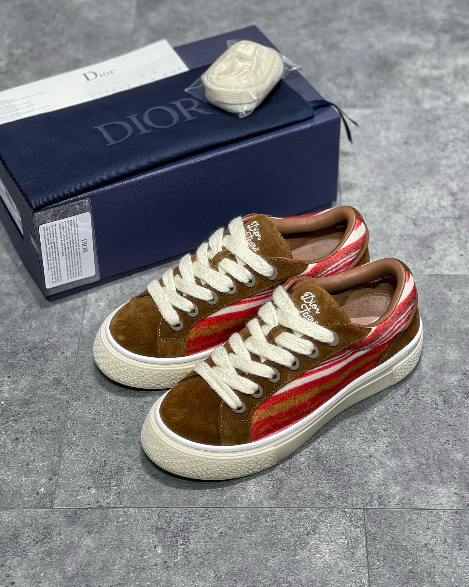 Dior B33 Sneaker – DIOR1223