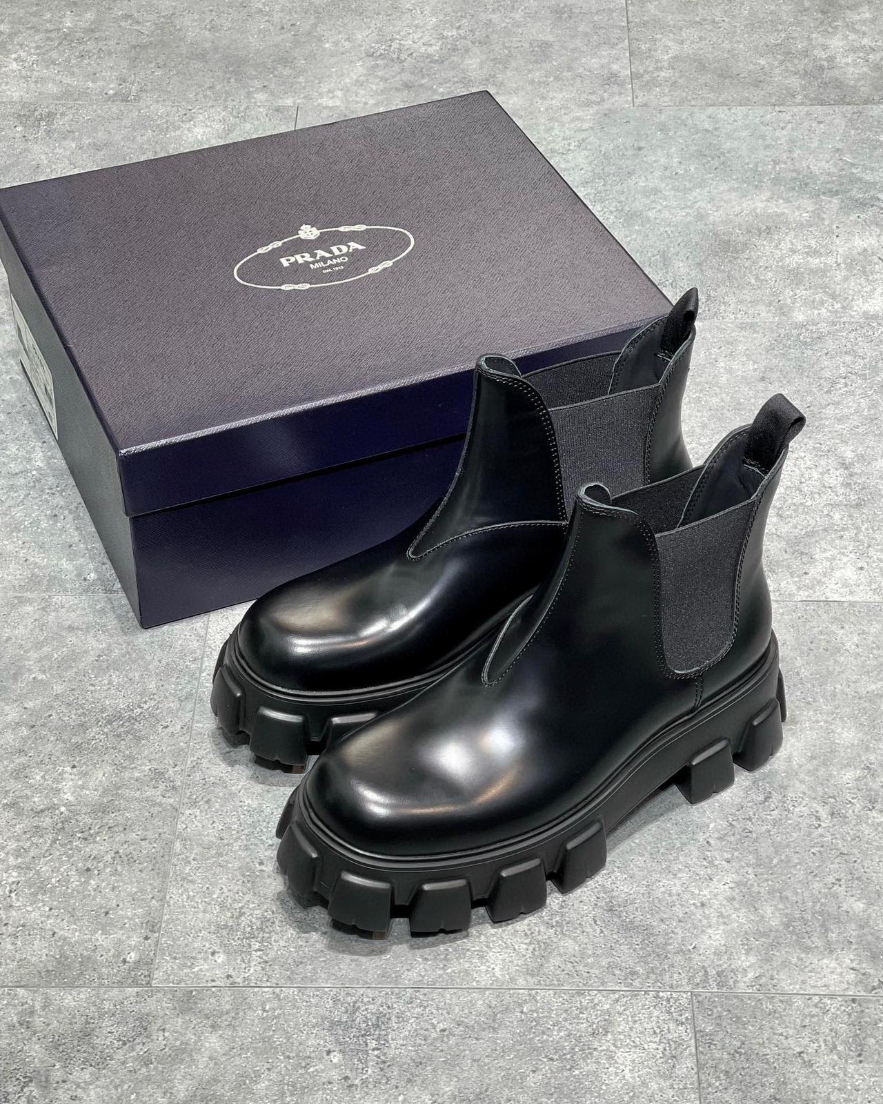 Prada Sneaker – PRDA1099