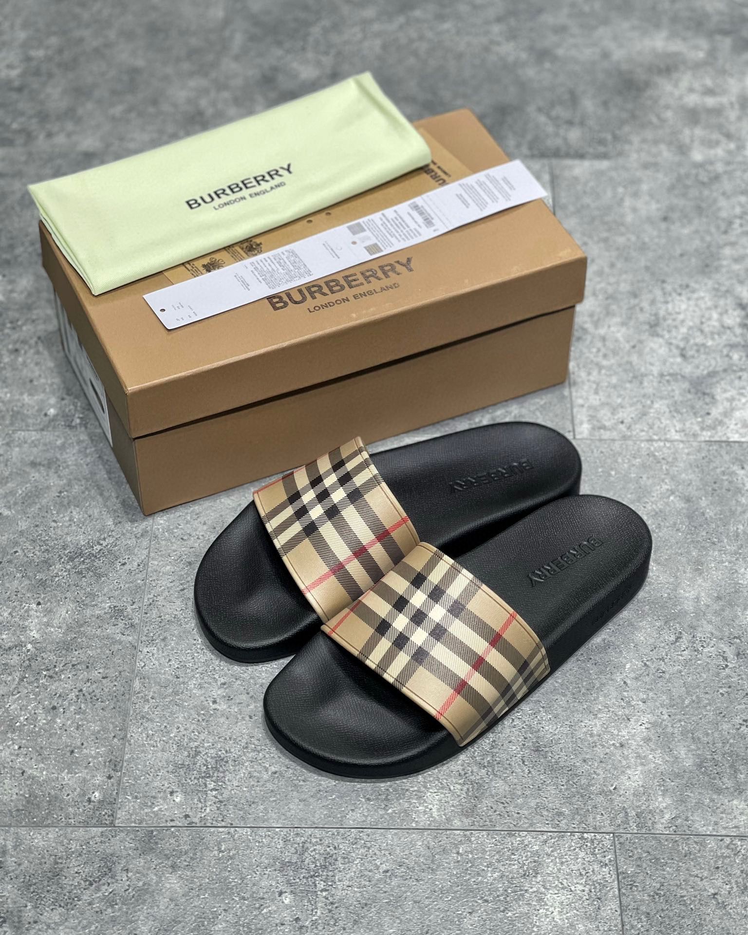 Burberry Slipper – SLPR1142