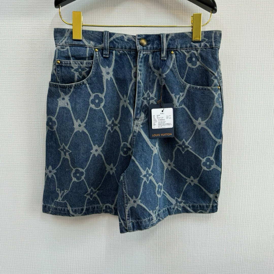 TRJT1151-1.jpg Louis Vuitton Short – TRJT1151 - Image 1