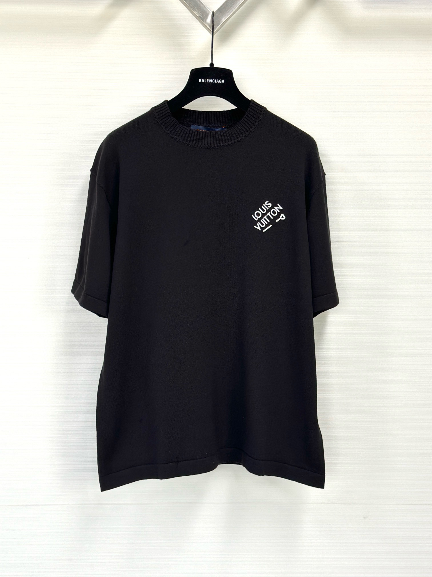 Louis Vuitton T-Shirt – TSHP2455