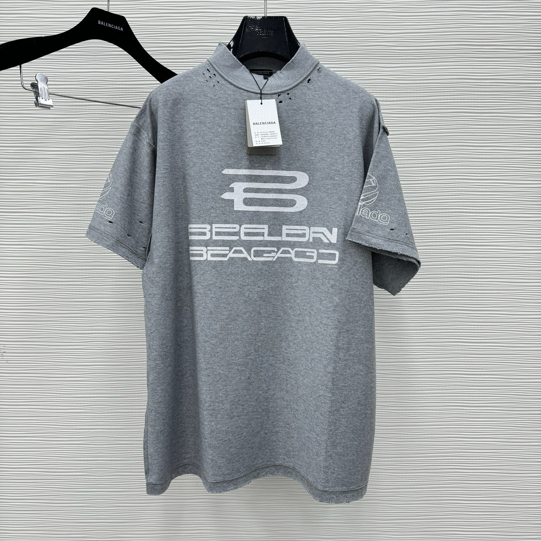 TSHP2610-1.jpg Balenciaga T-Shirt – TSHP2610 - Image 1