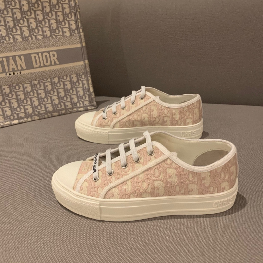 WOCD1054-1.jpg Dior Sneaker – WOCD1053 - Image 1