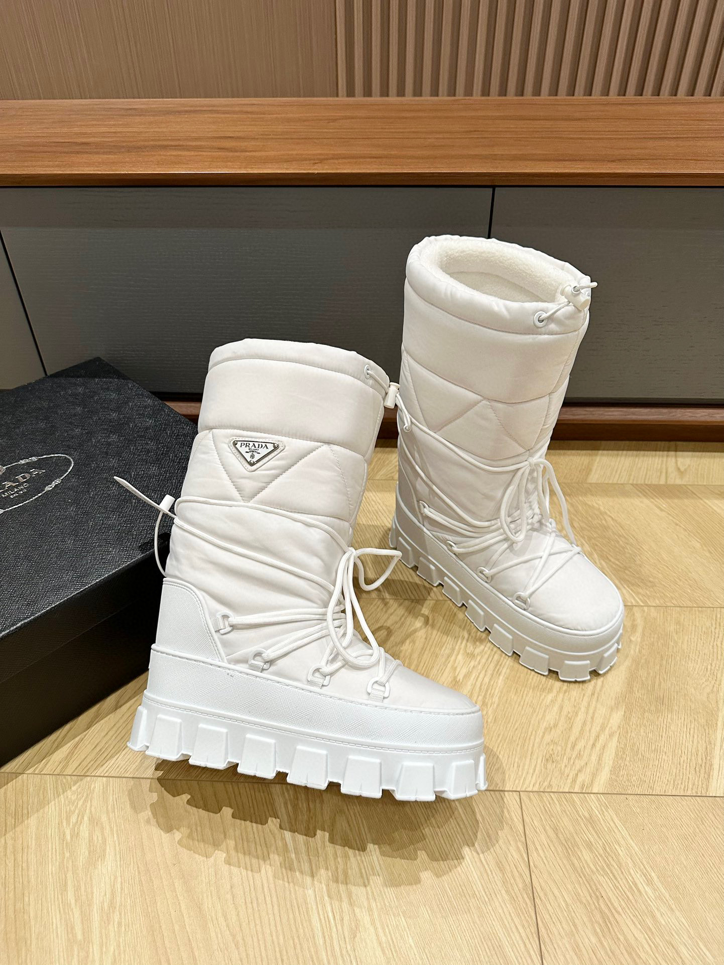 WPRD1021-2.jpg Prada Bots – WPRD1021 - Image 1