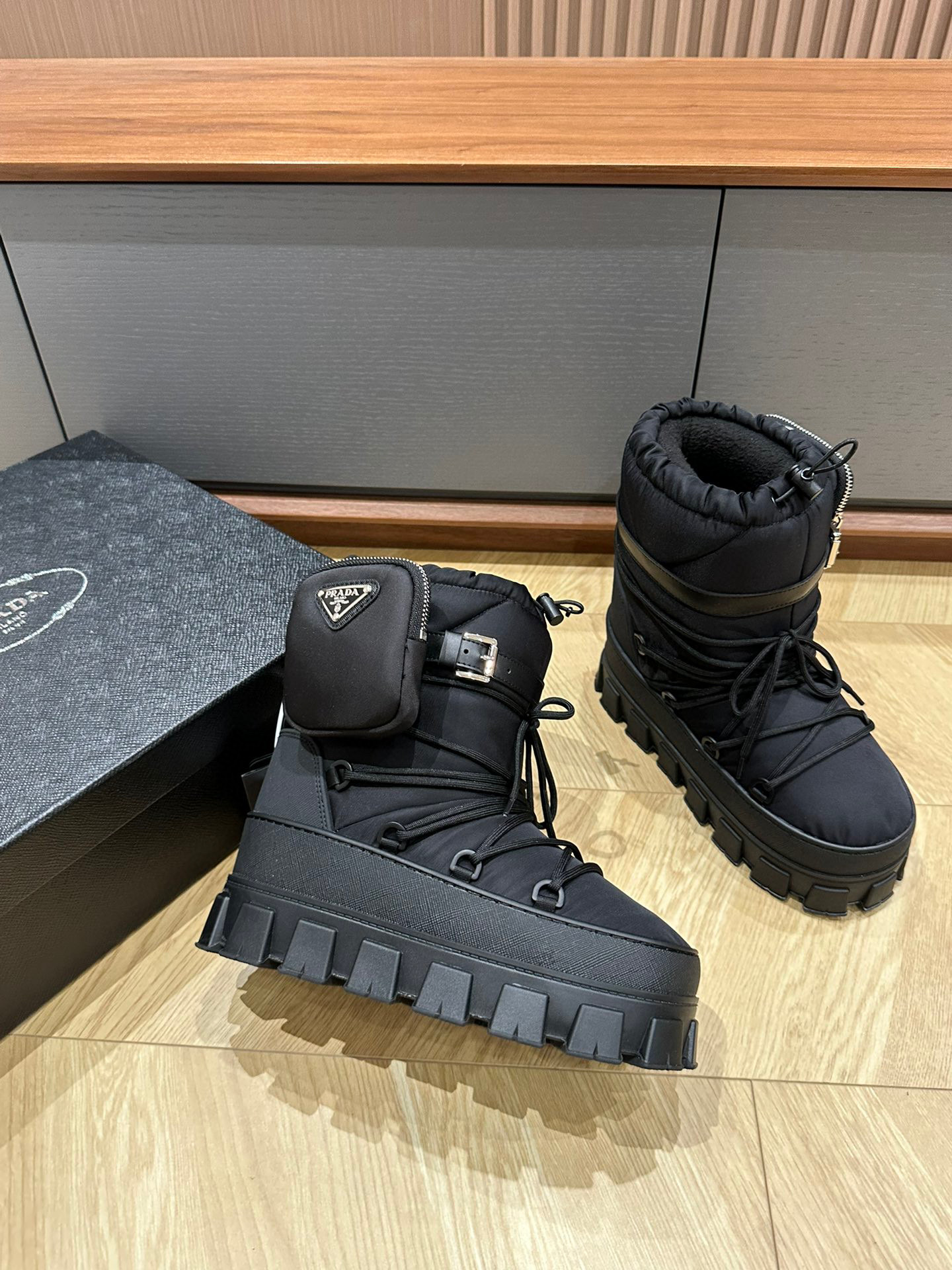 Prada Bots – WPRD1026