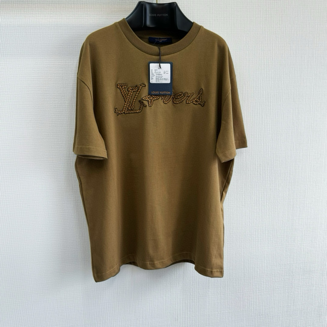 IMG_0807.jpg Louis Vuitton T-Shirt – TSHP2910 – Bild 1