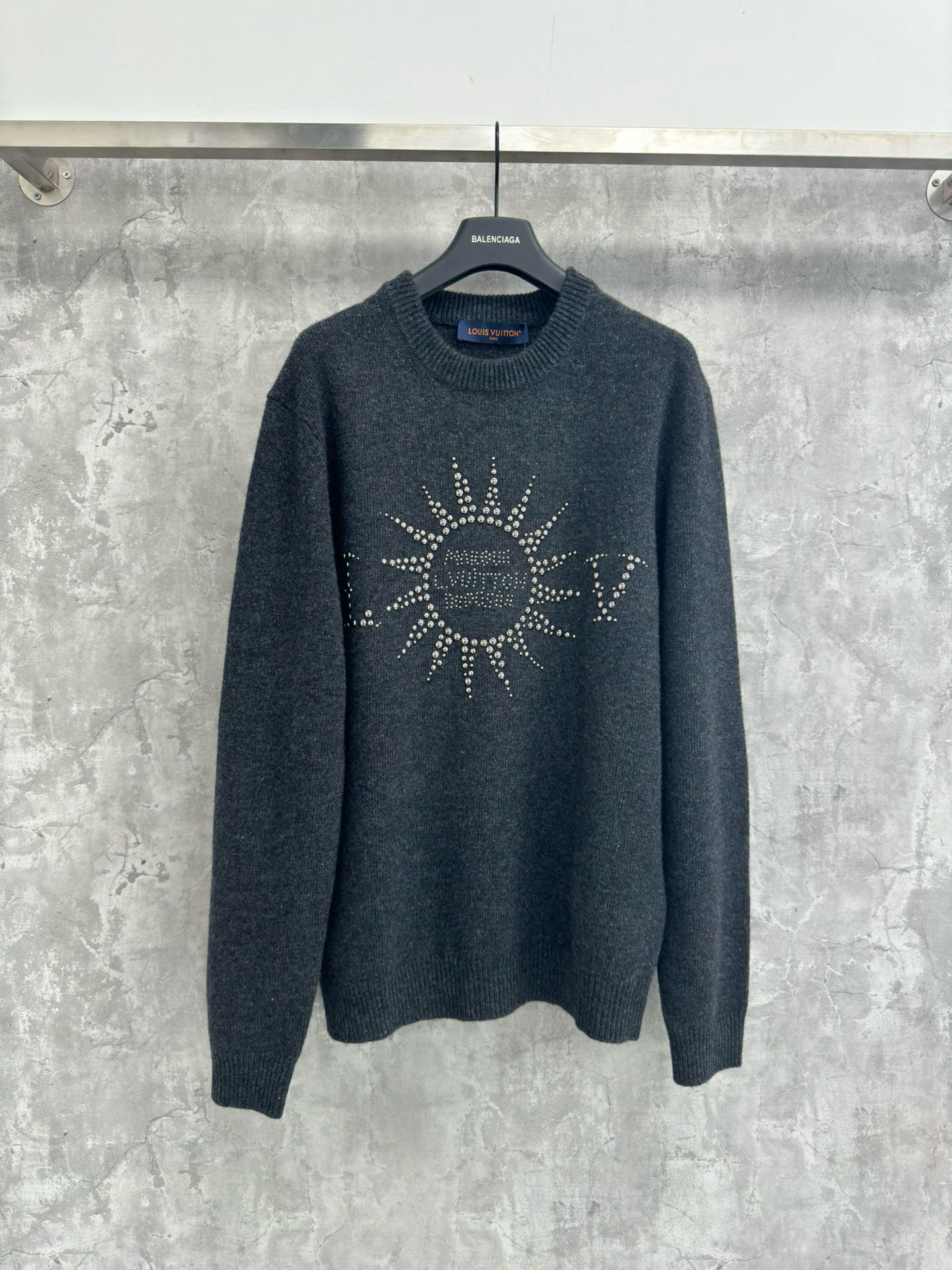 Louis Vuitton Sweater – SWHO2350