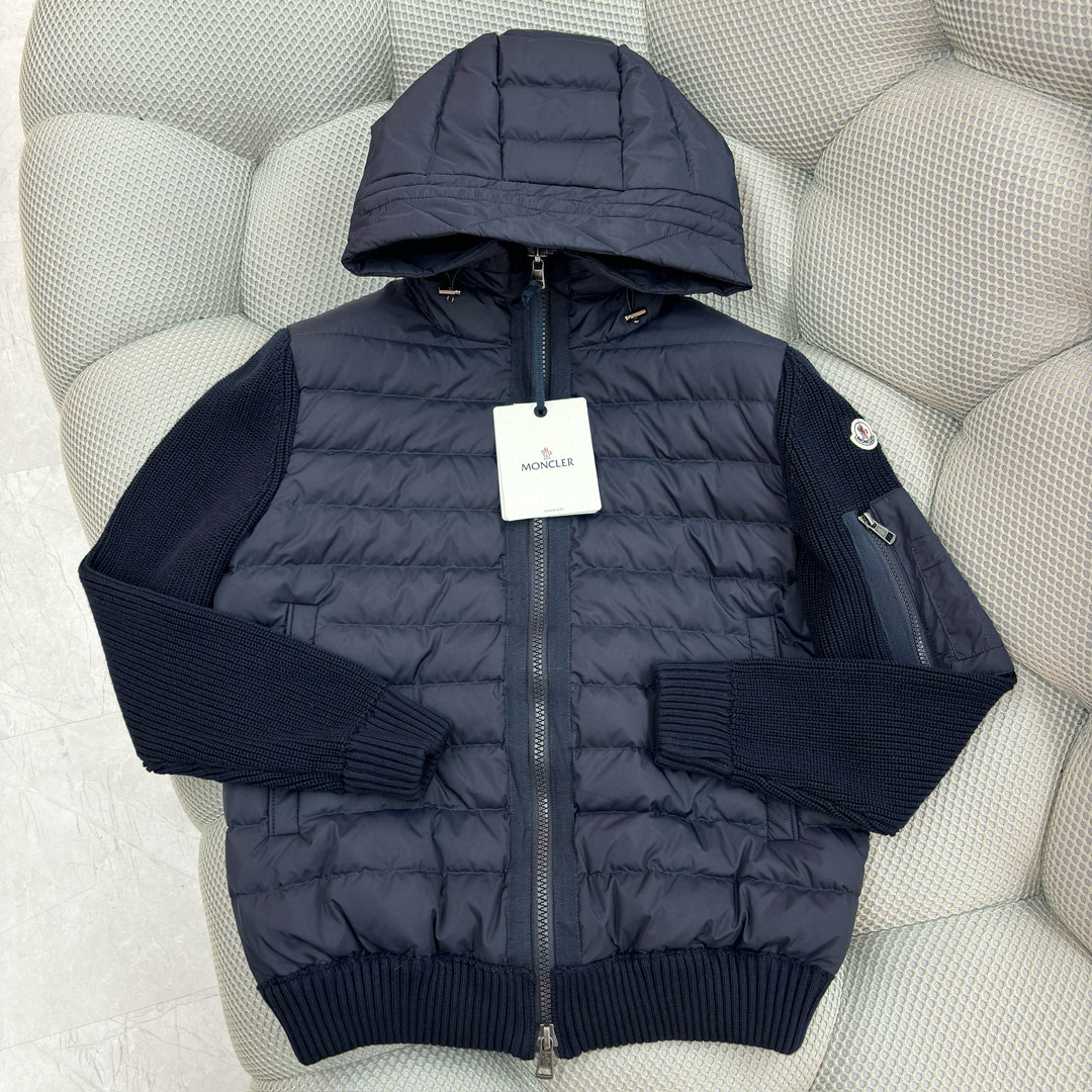 Moncler Zip Hoodie – SWHO2420