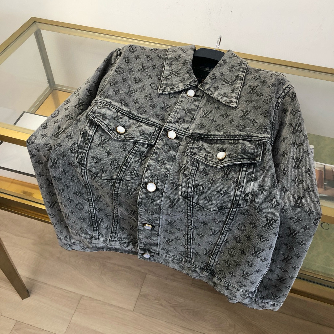 Louis Vuitton Denim Jacket – VEJK1126