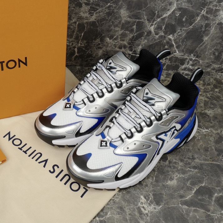 LSVT1440-1.jpg Louis Vuitton Sneaker – LSVT1440 - Image 1
