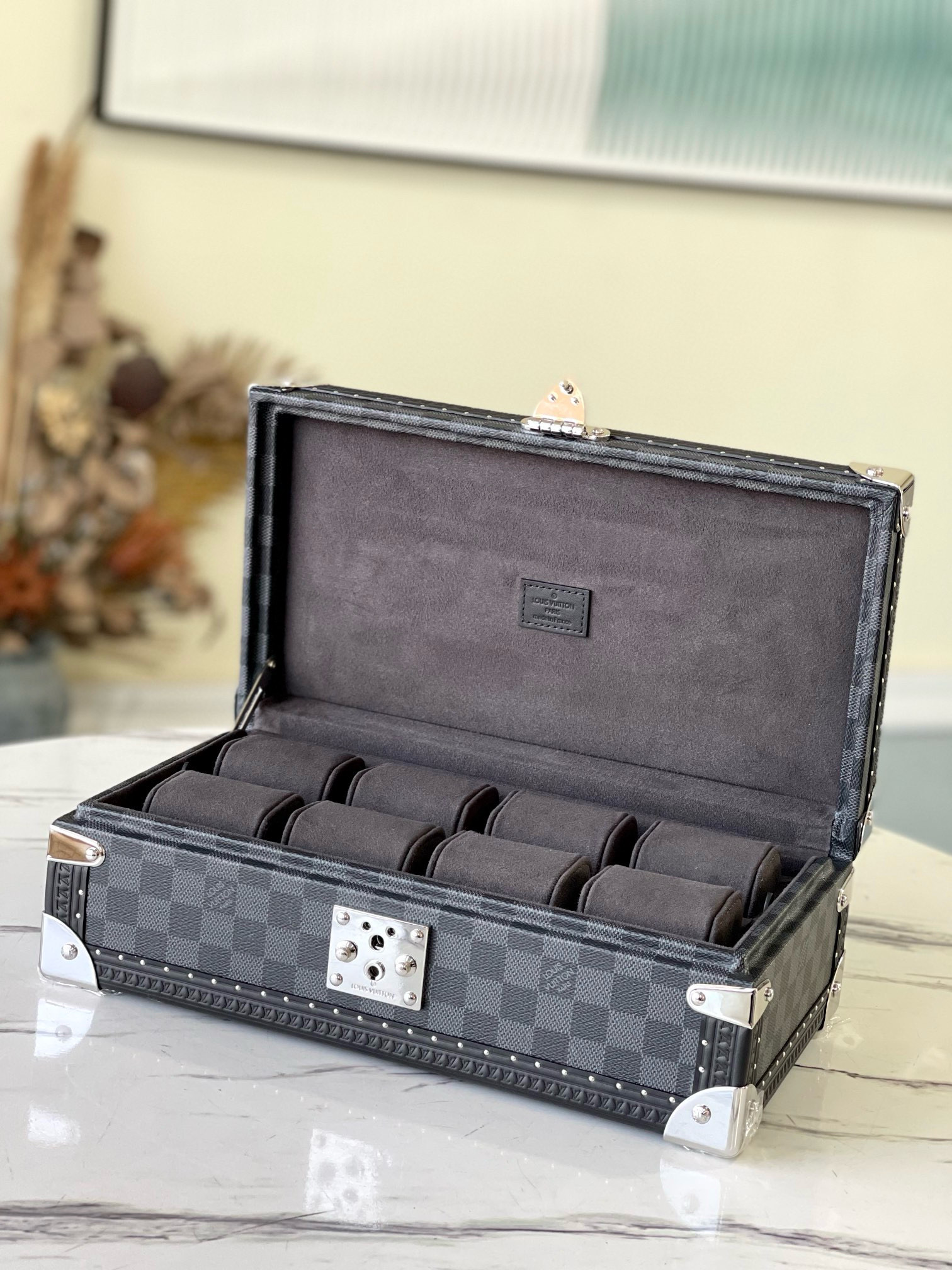 Louis Vuitton Trunk – BGOT1003