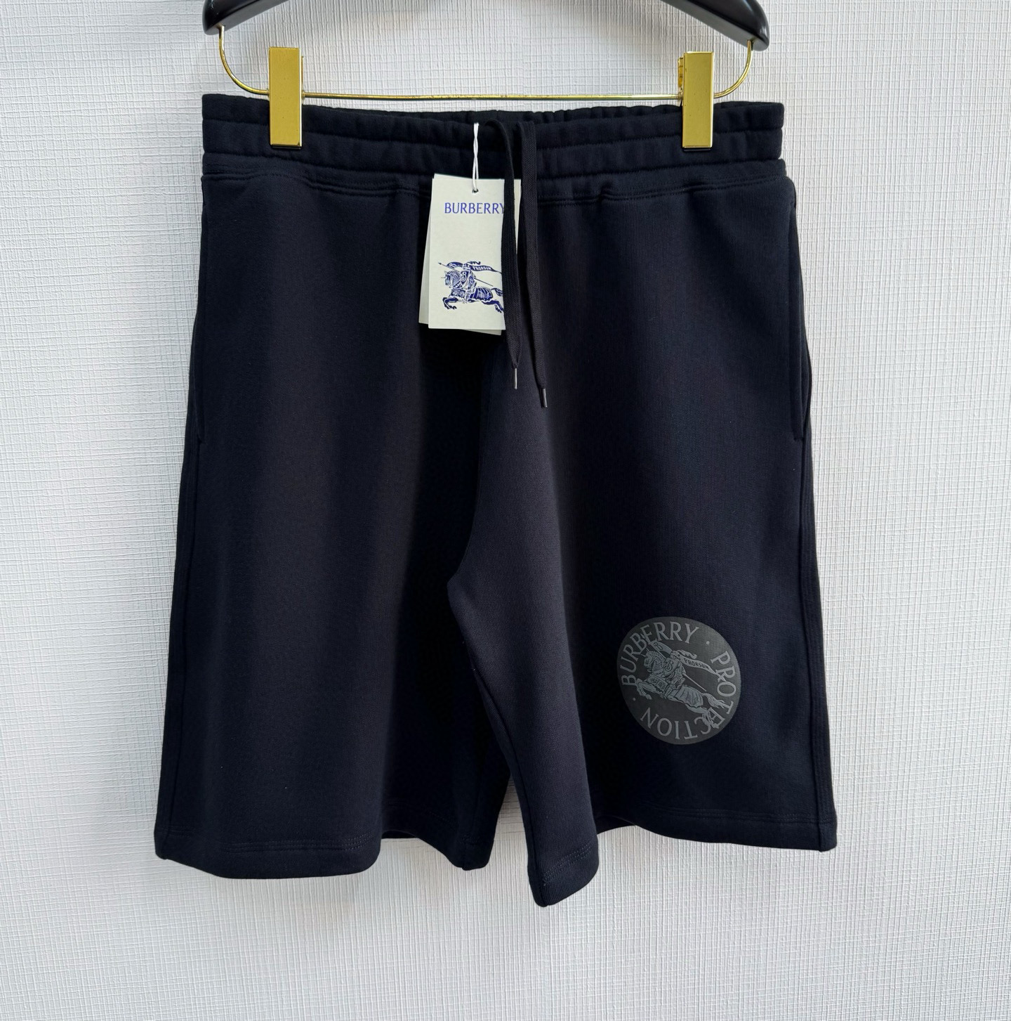 SHRT1277-1.jpg Burberry Short – SHRT1277 - Image 1