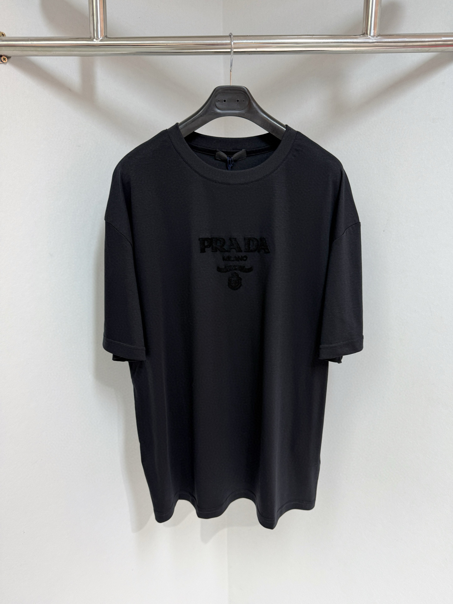 TSHP3240-1.jpg Prada T-Shirt – TSHP3240 - Image 1