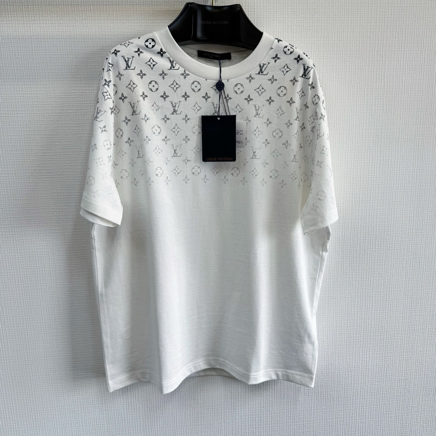 Louis Vuitton T-Shirt – TSHP3278