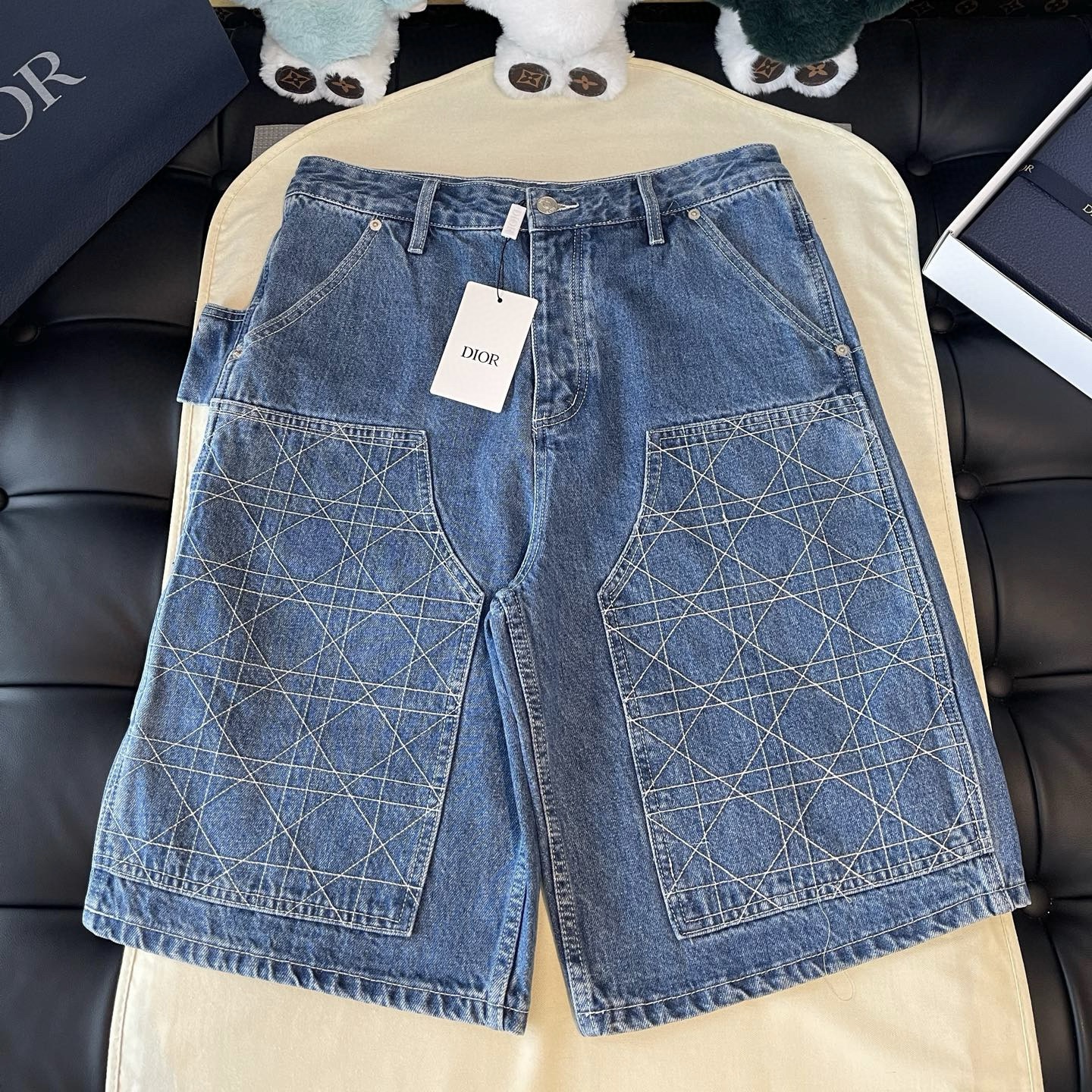 SHRT1315-1.jpg Dior Short – SHRT1315 - Image 1