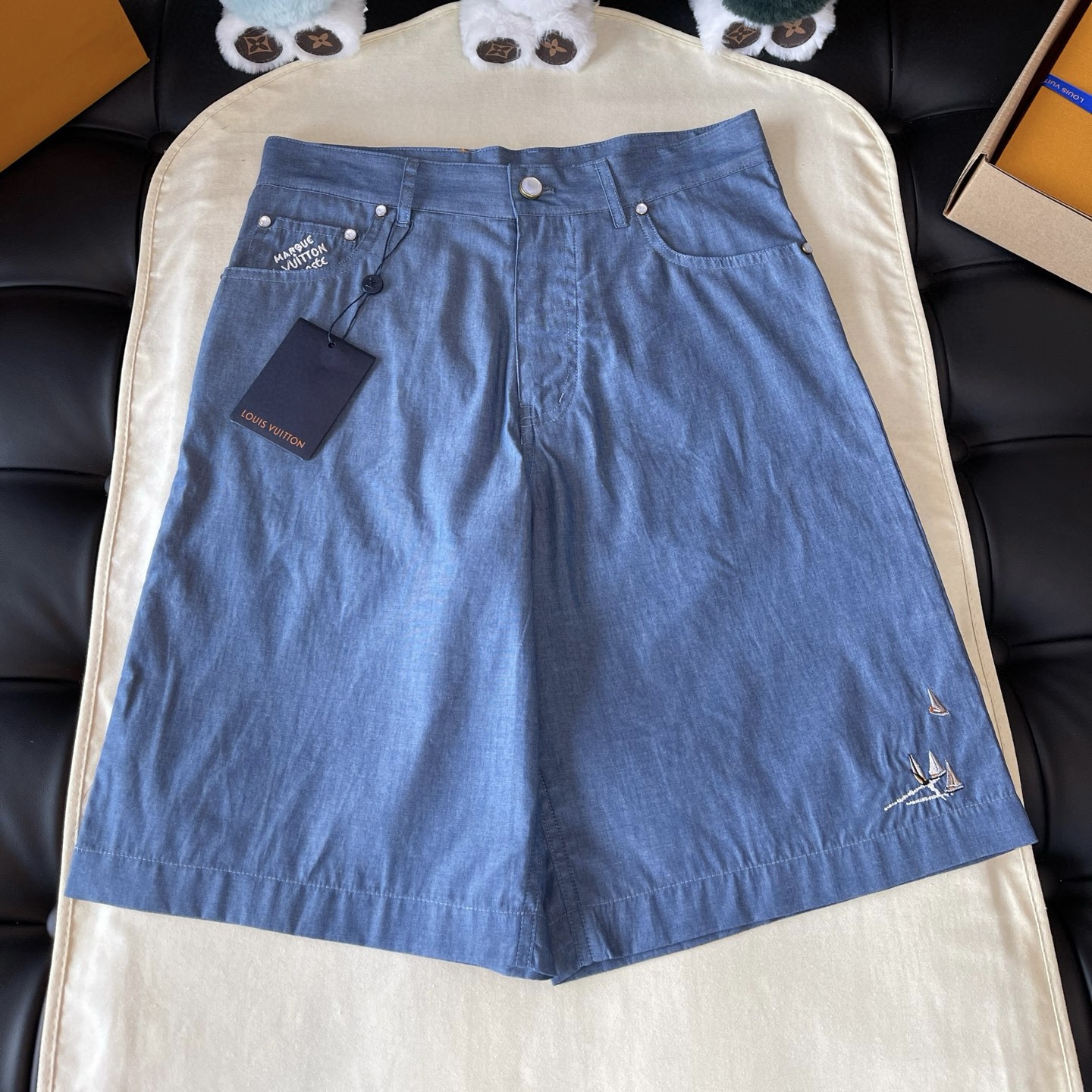 Louis Vuitton Short – TRJT1201