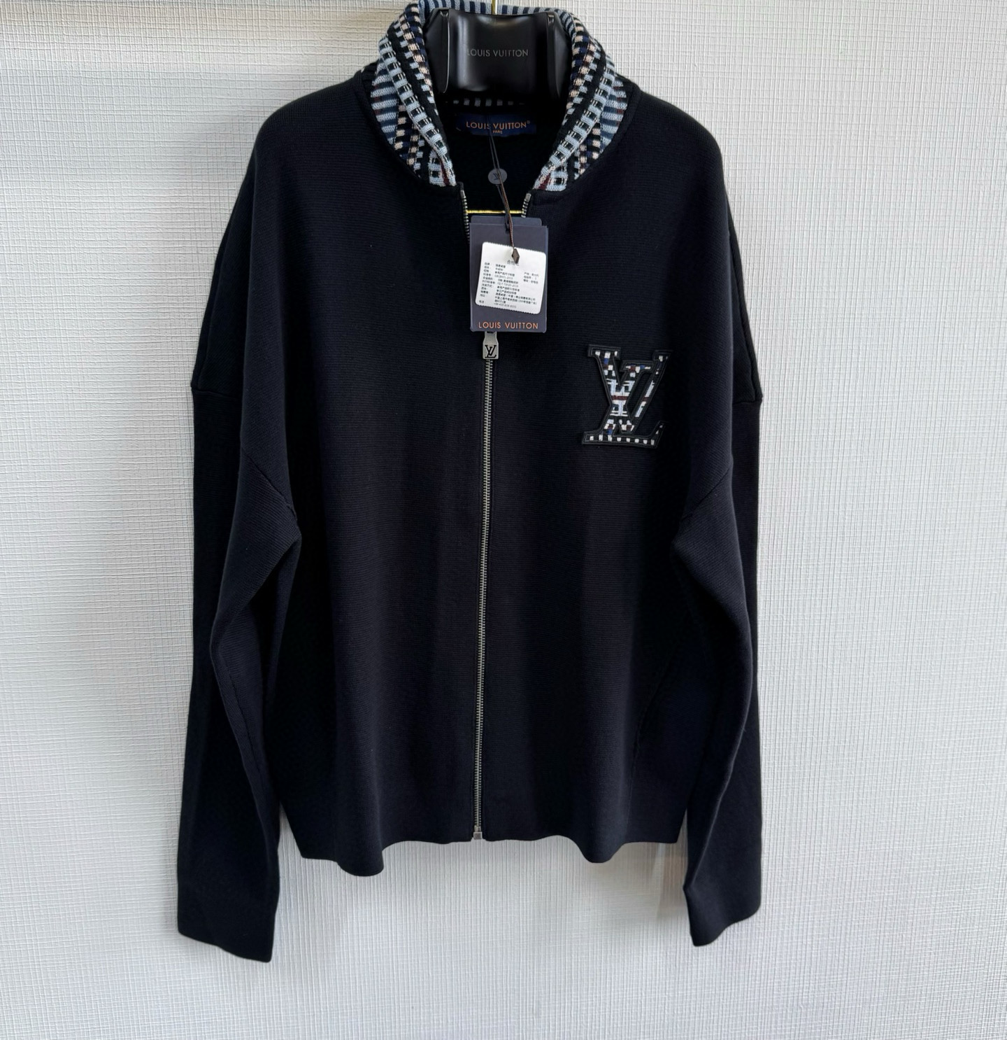 SWHO2606-1.jpg Louis Vuitton Sweater – SWHO2606 - Image 1