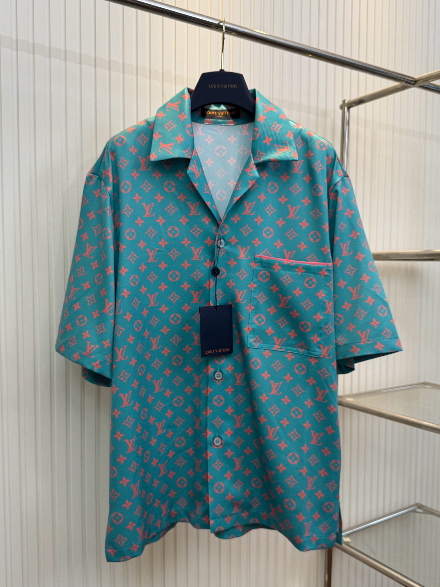Louis Vuitton Shirt – TRJK1205