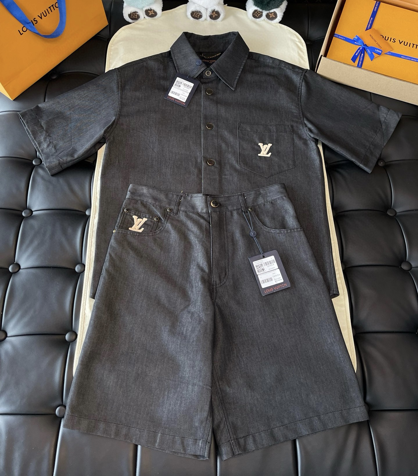 Louis Vuitton Tracksuit – TRSU1209