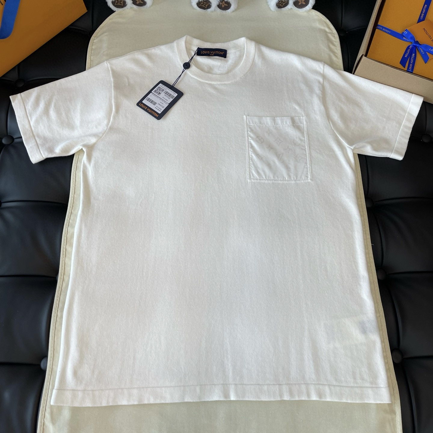 Louis Vuitton T-Shirt – TSHP3435