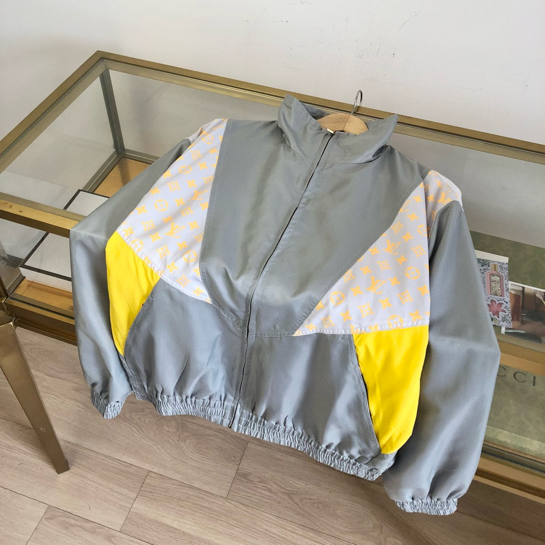 Louis Vuitton Jacket – CJKT1841