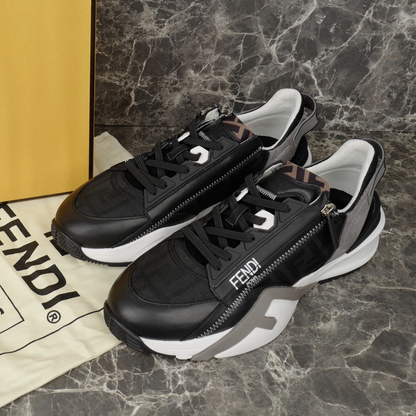 Fendi Sneaker – FEND1107