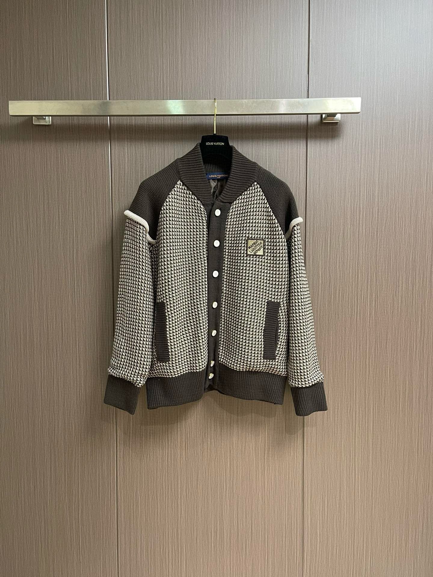 Louis Vuitton Jacket – CJKT1861