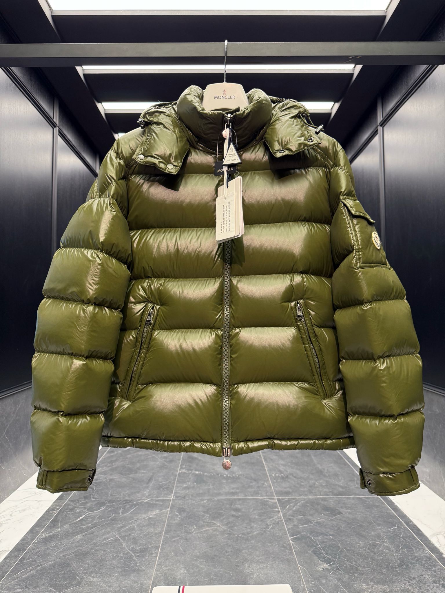 Moncler Jacket – CJKT1872