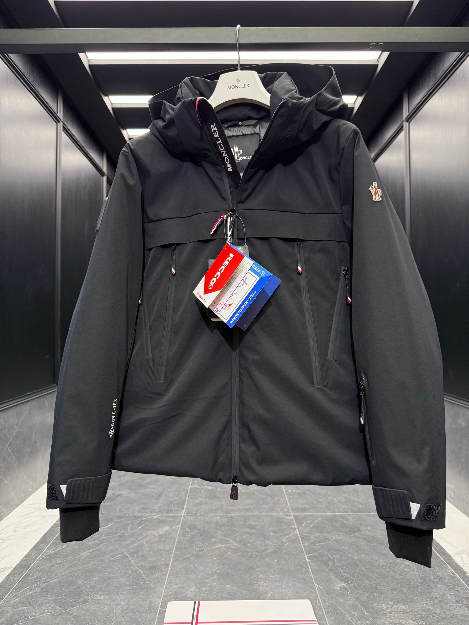 Moncler Jacket – CJKT1883