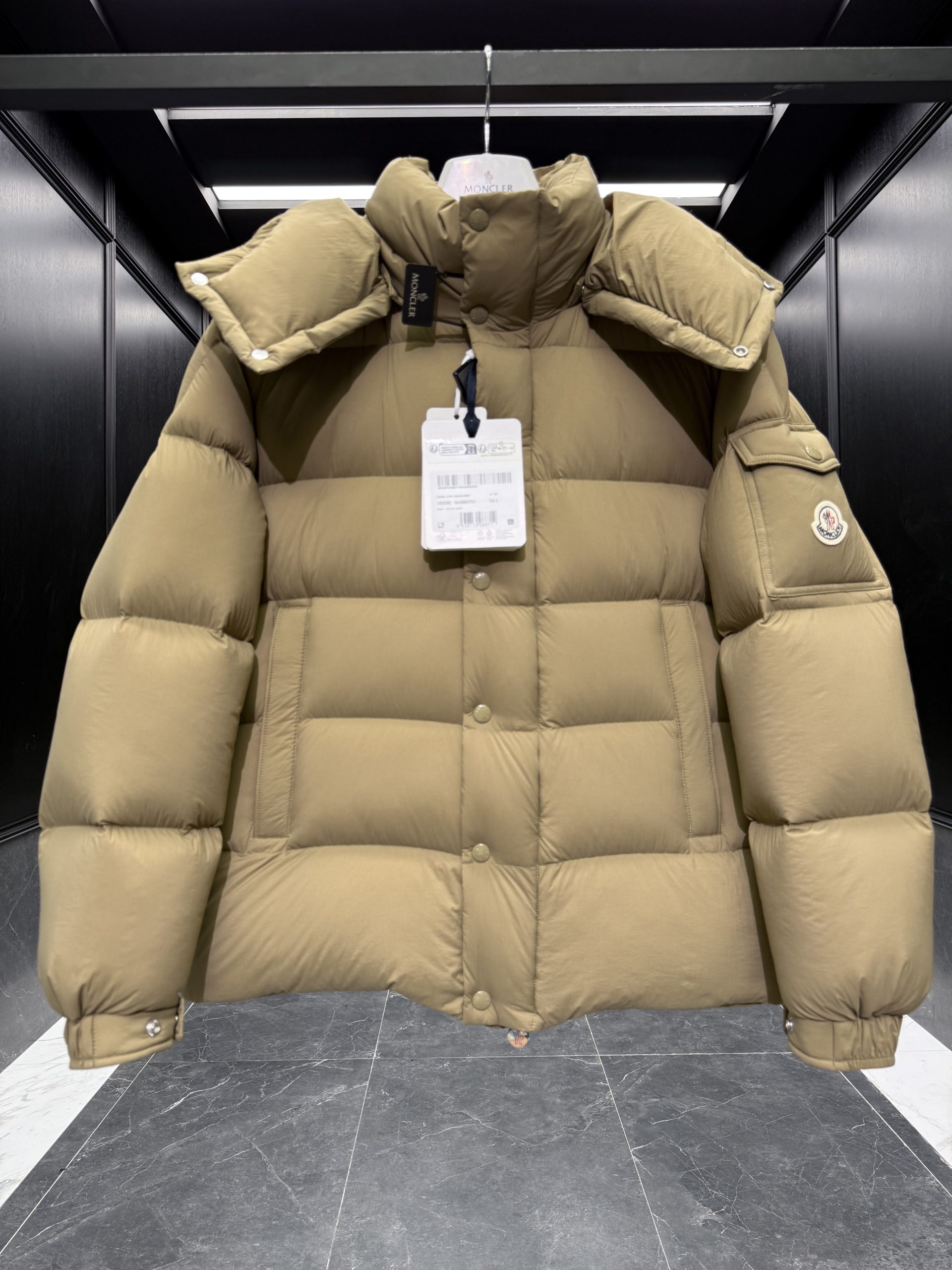 Moncler Jacket – CJKT1983