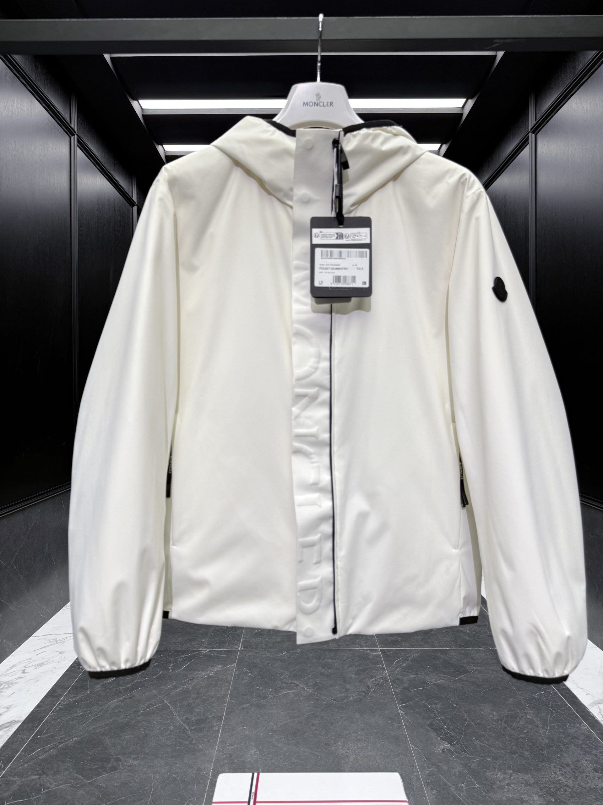 Moncler Jacket – CJKT1985