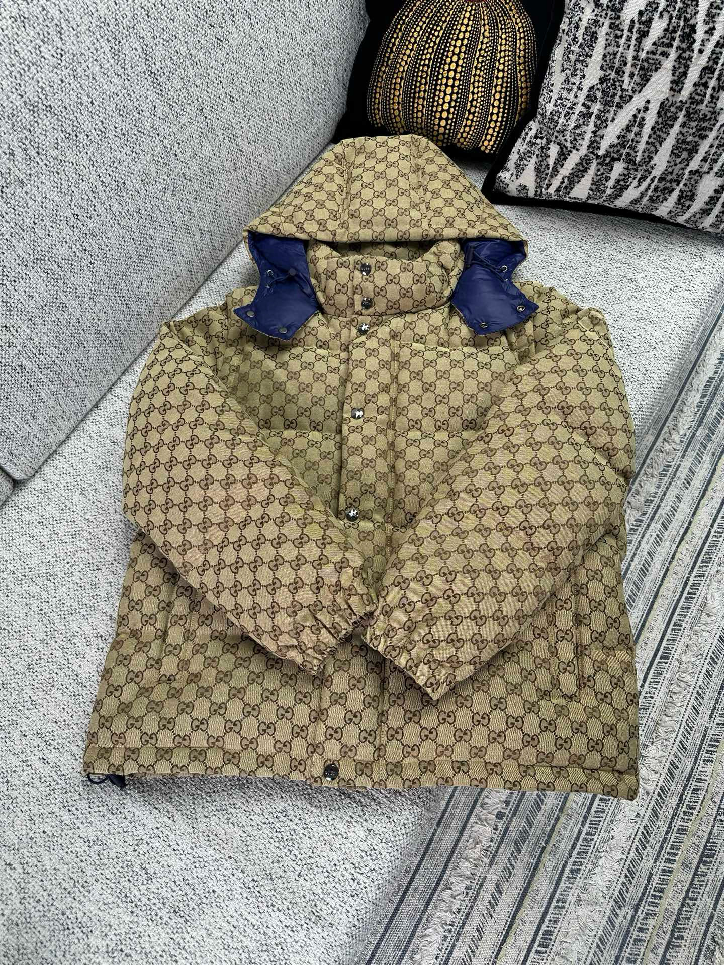 SWHO2712-1-1.jpg Gucci Jacket – CJKT2014 - Image 1