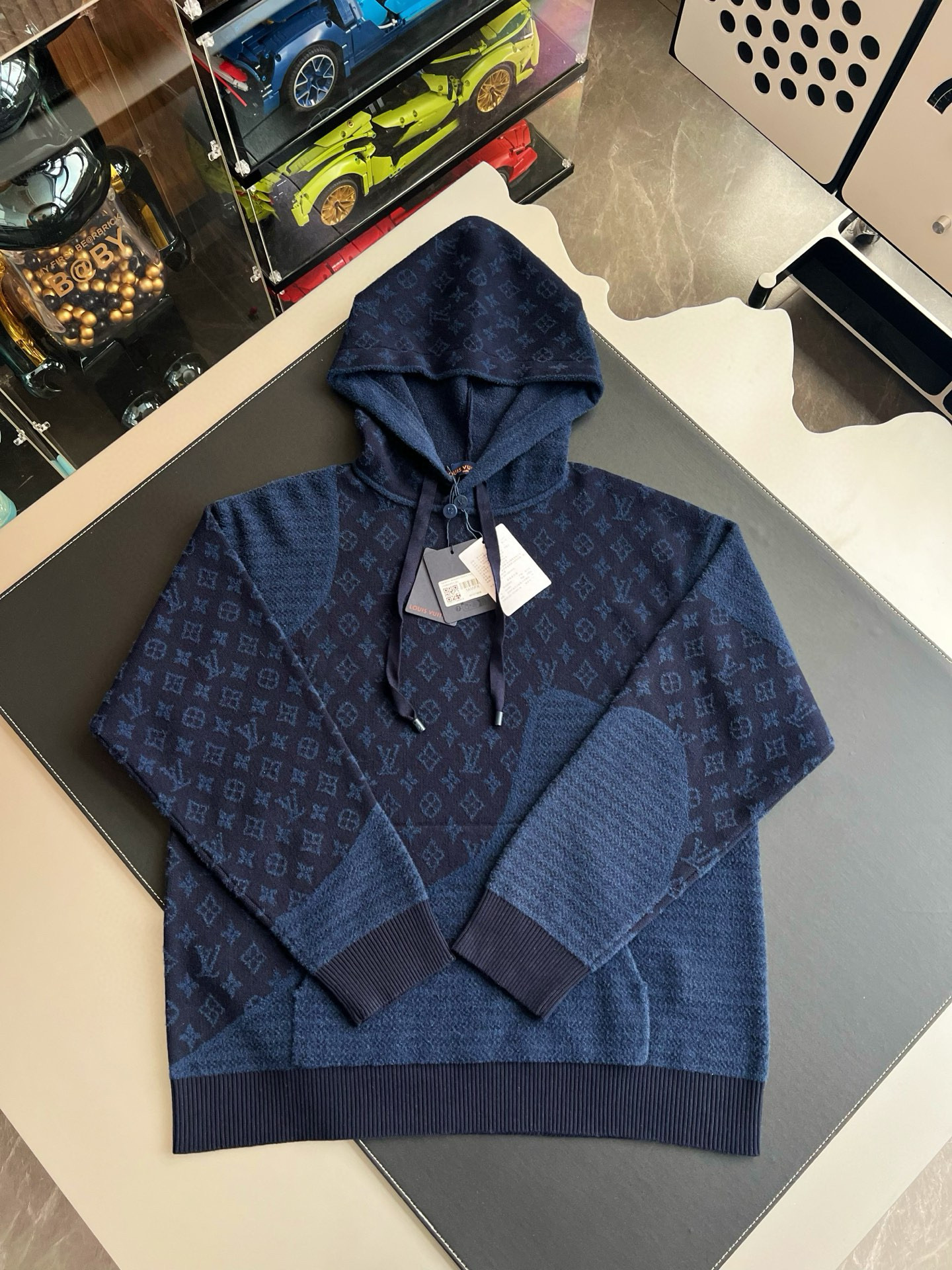 Louis Vuitton Hoodie – SWHO2726