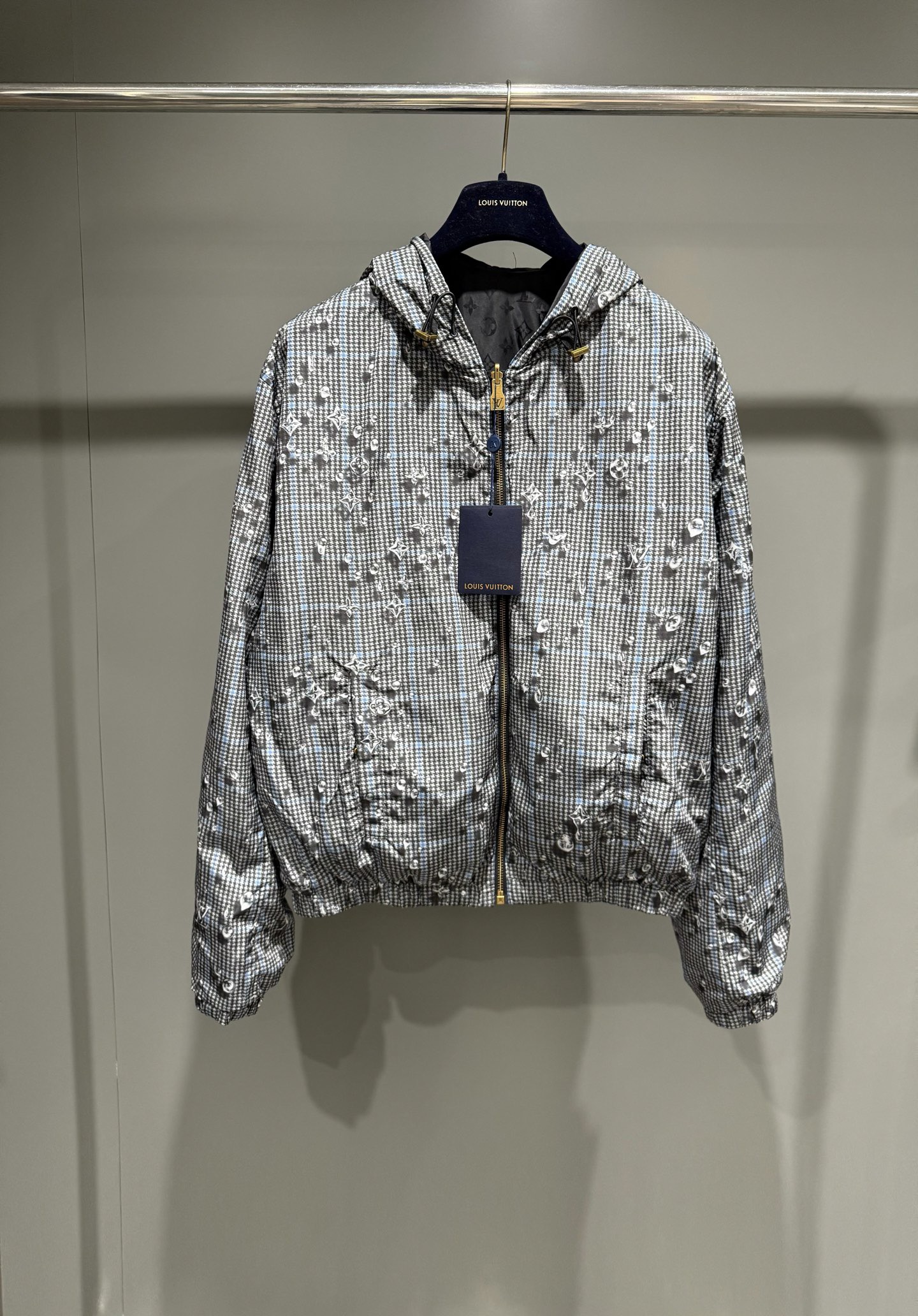 CJKT2045-2.jpg Louis Vuitton Jacket – CJKT2045 – Bild 1