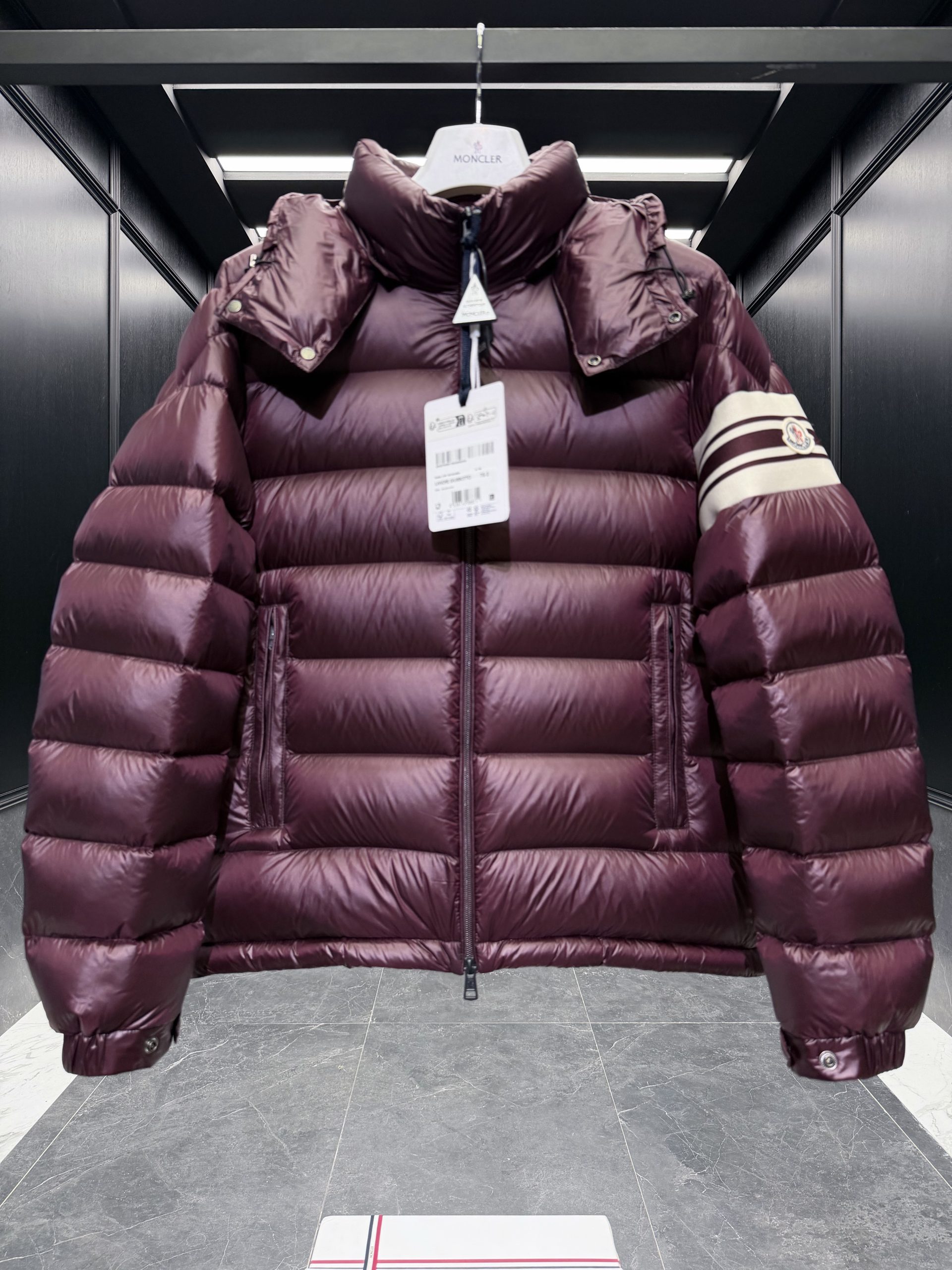 Moncler Jacket – CJKT2056