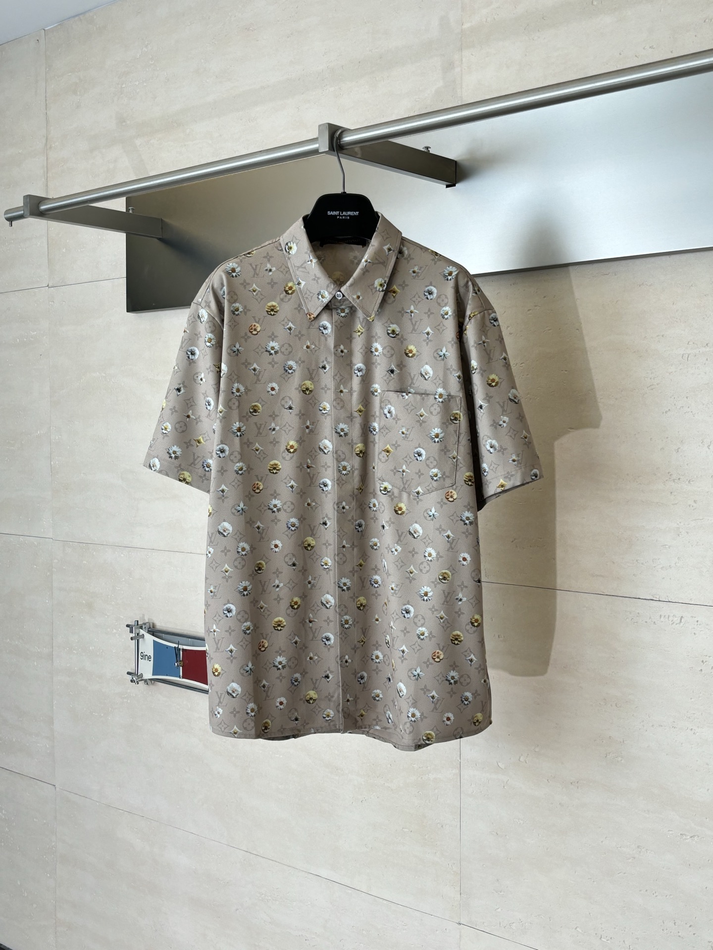Louis Vuitton Shirt – TRJK1259