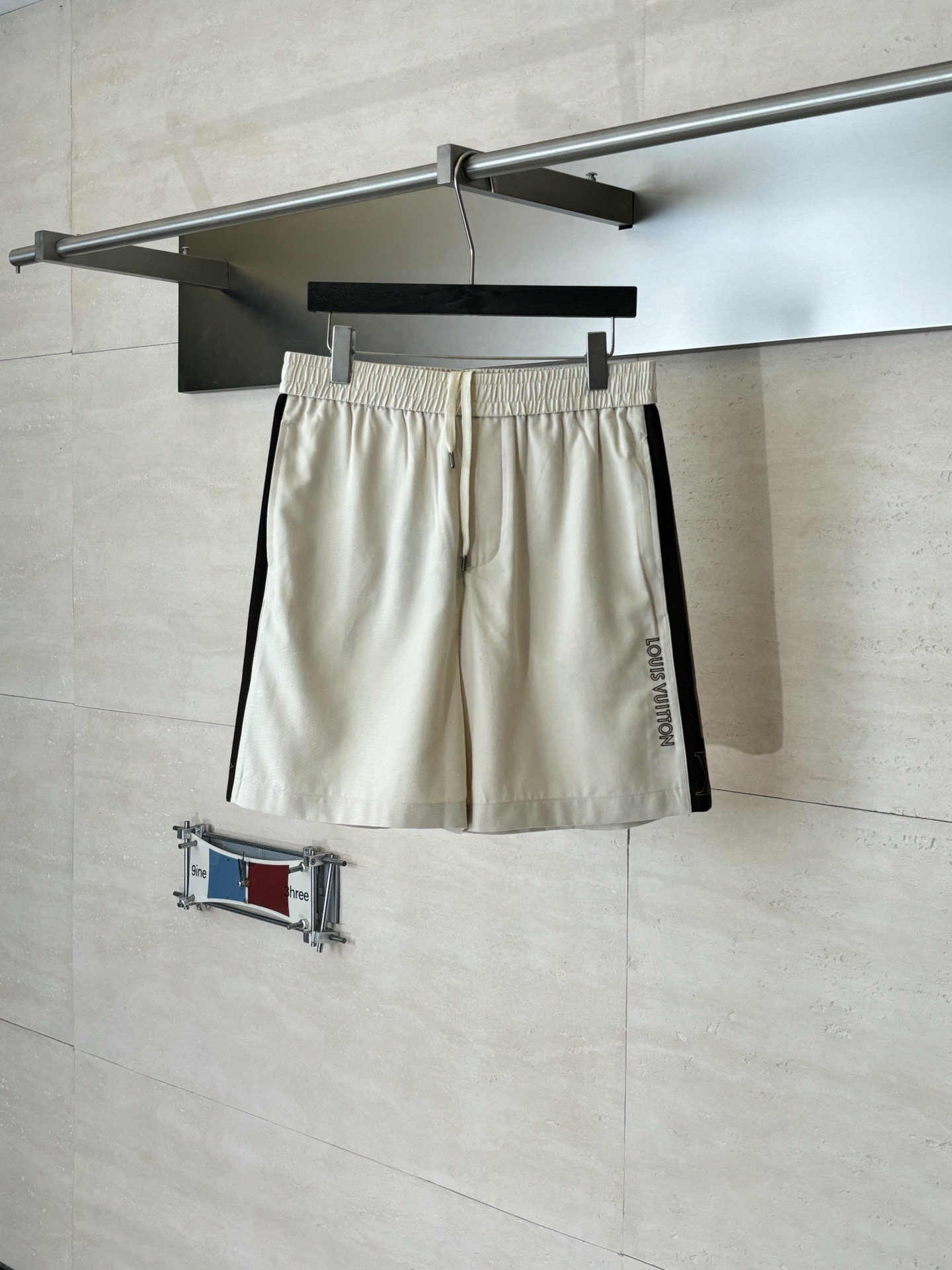 Louis Vuitton Short – TRJT1260