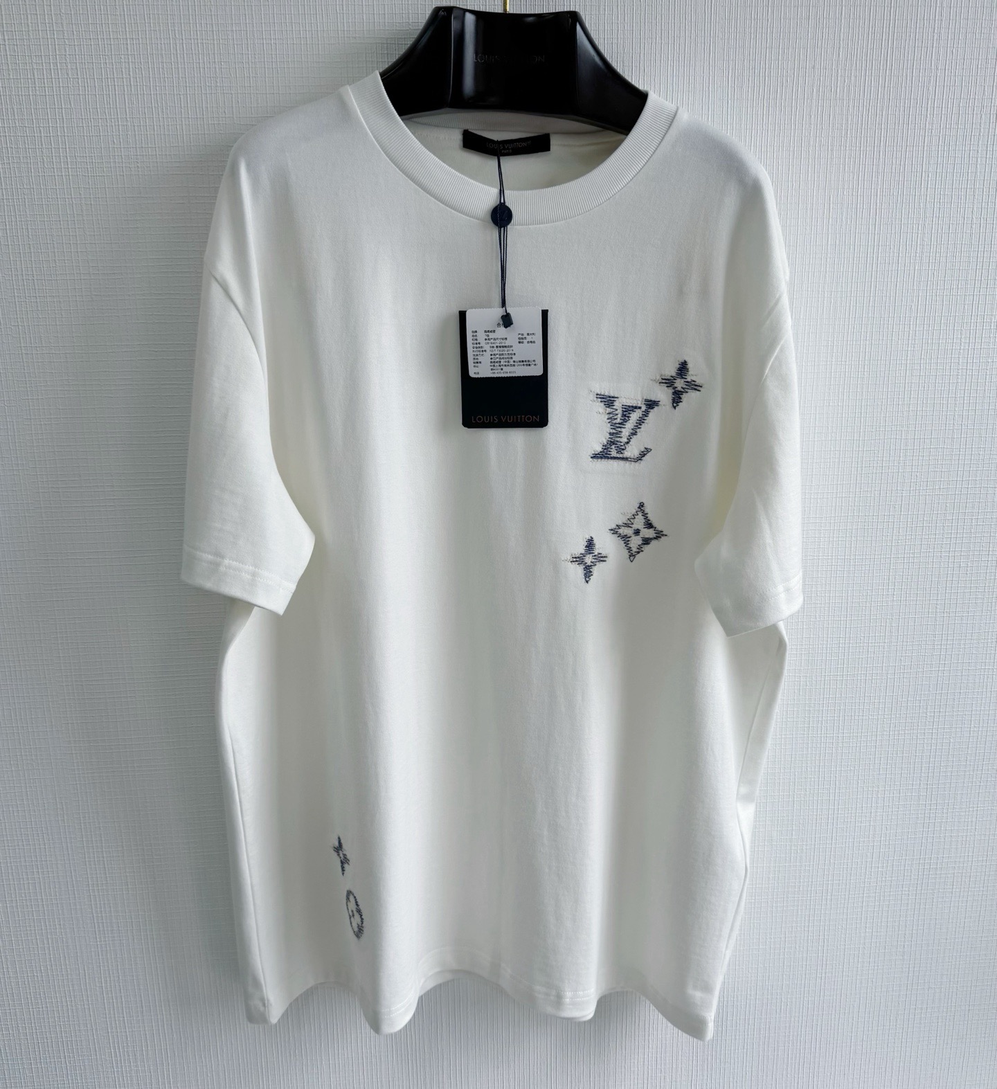 TSHP3839-01.jpg Louis Vuitton T-Shirt – TSHP3839 - Image 1