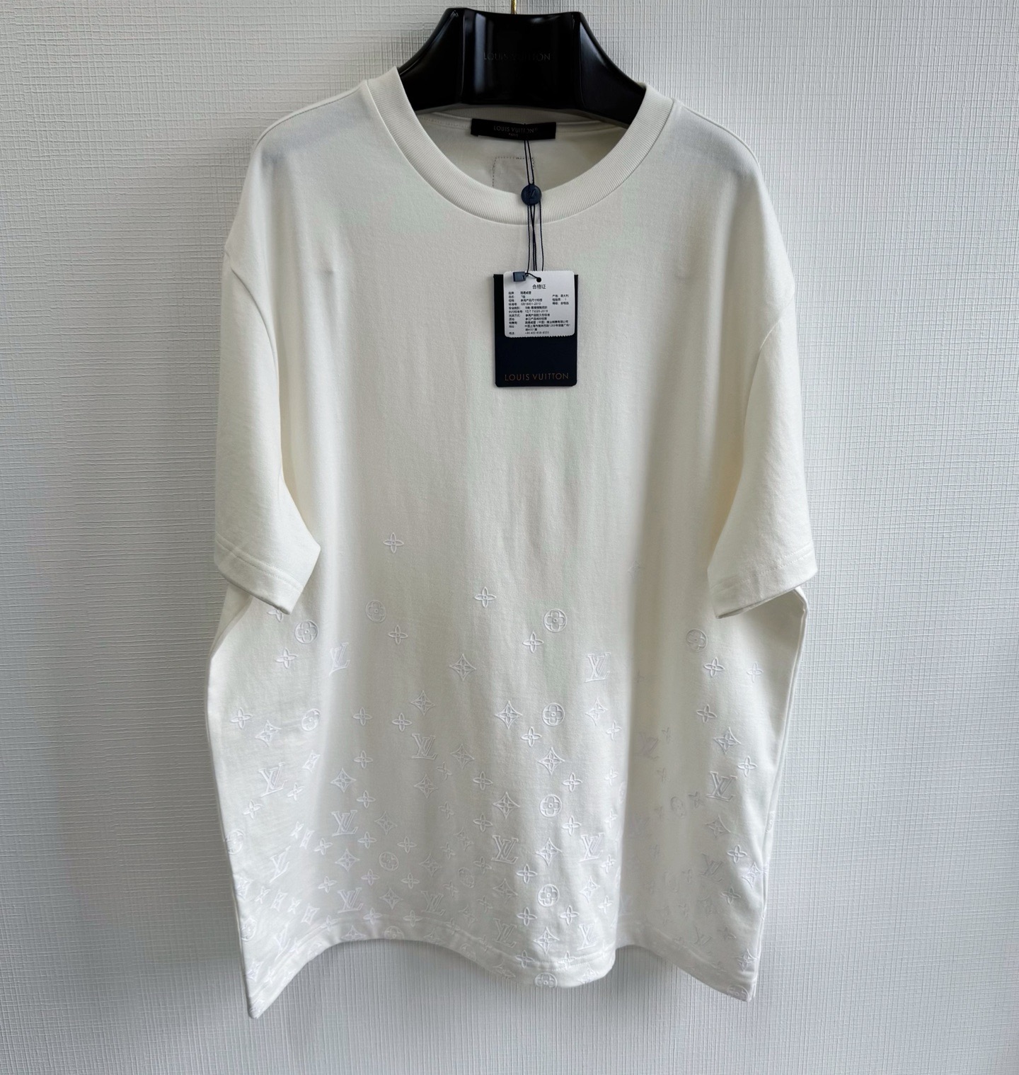 Louis Vuitton T-Shirt – TSHP3913