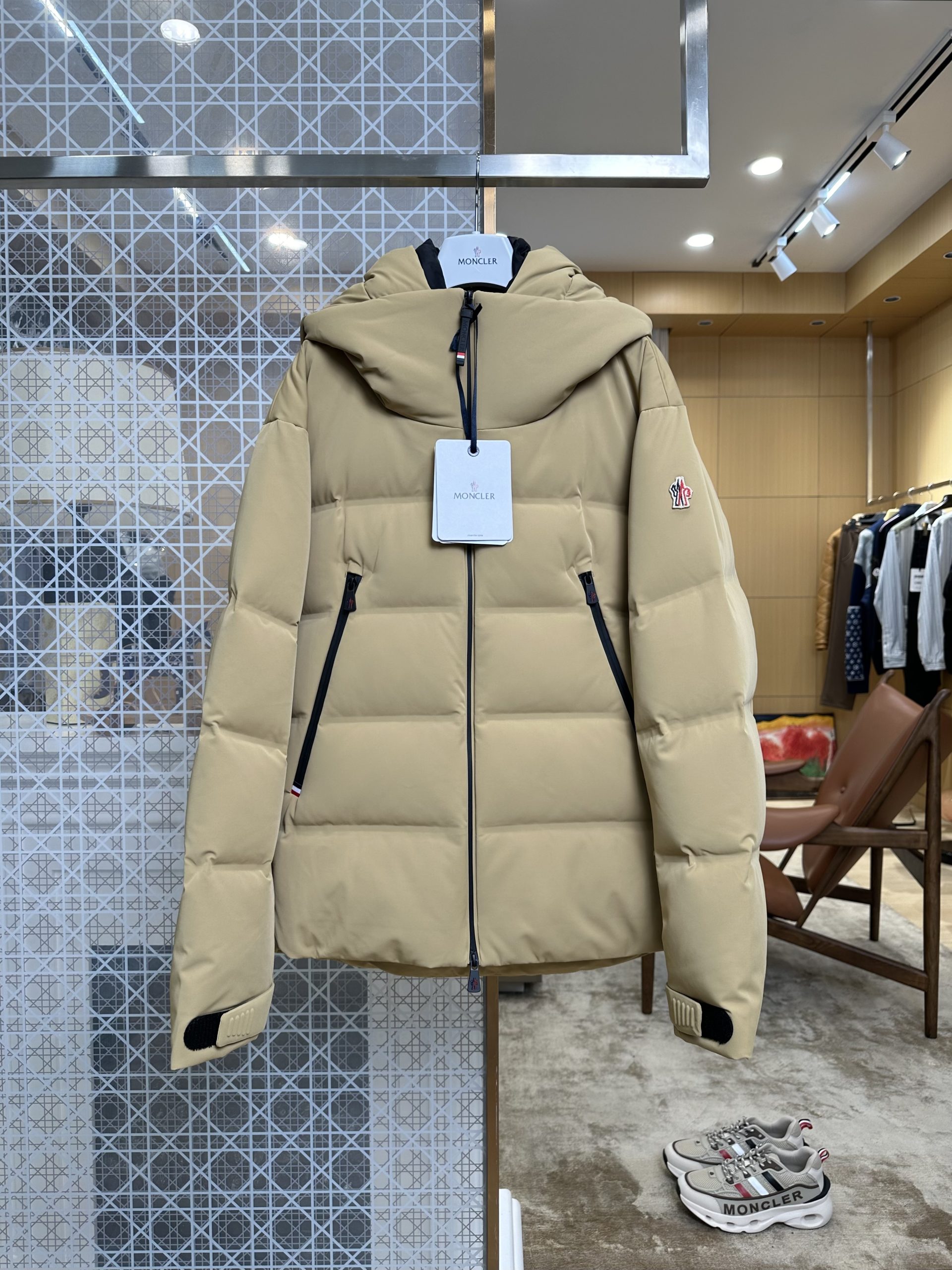 Moncler Jacket – CJKT2148