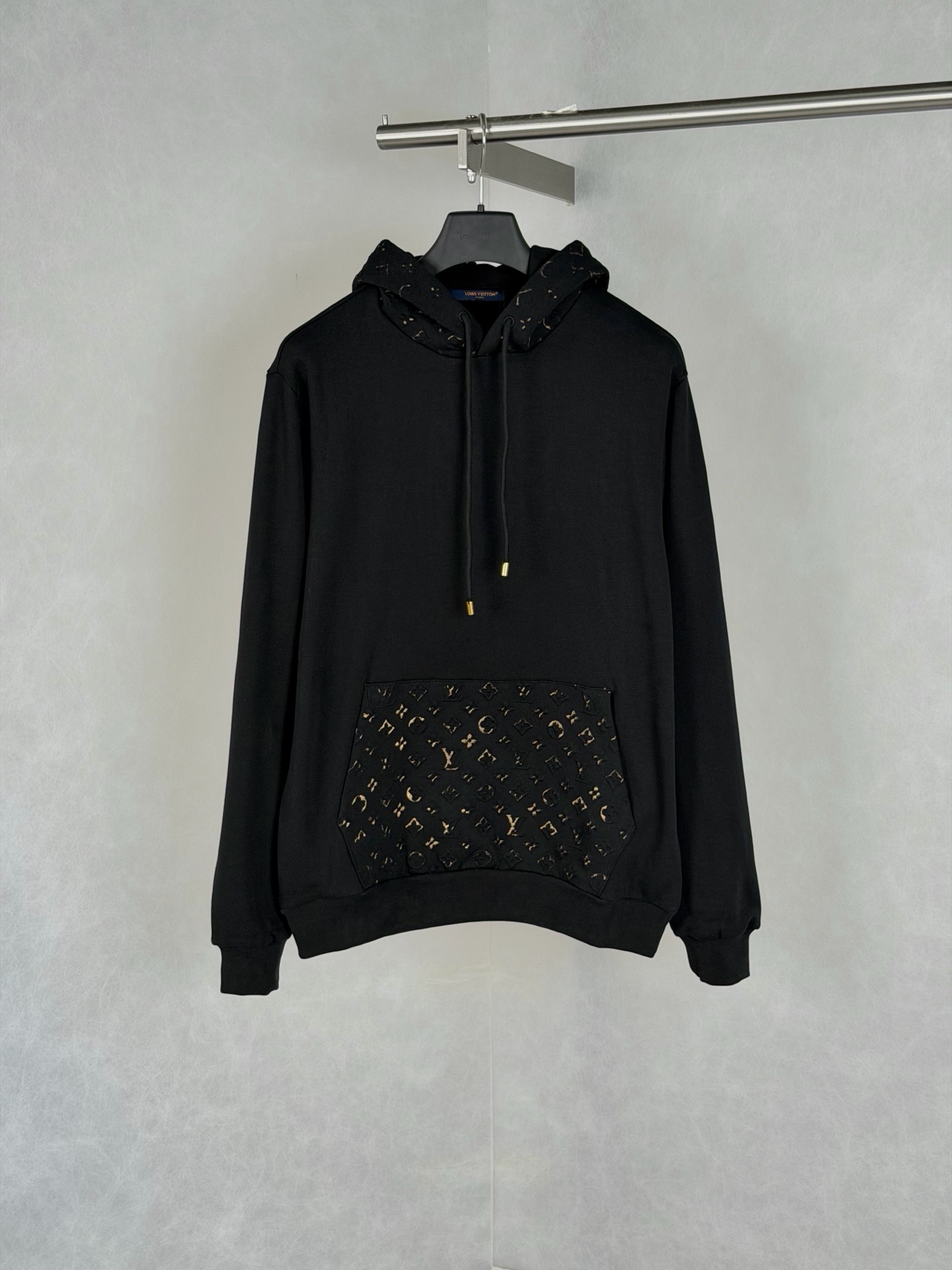 Louis Vuitton Hoodie – SWHO2920