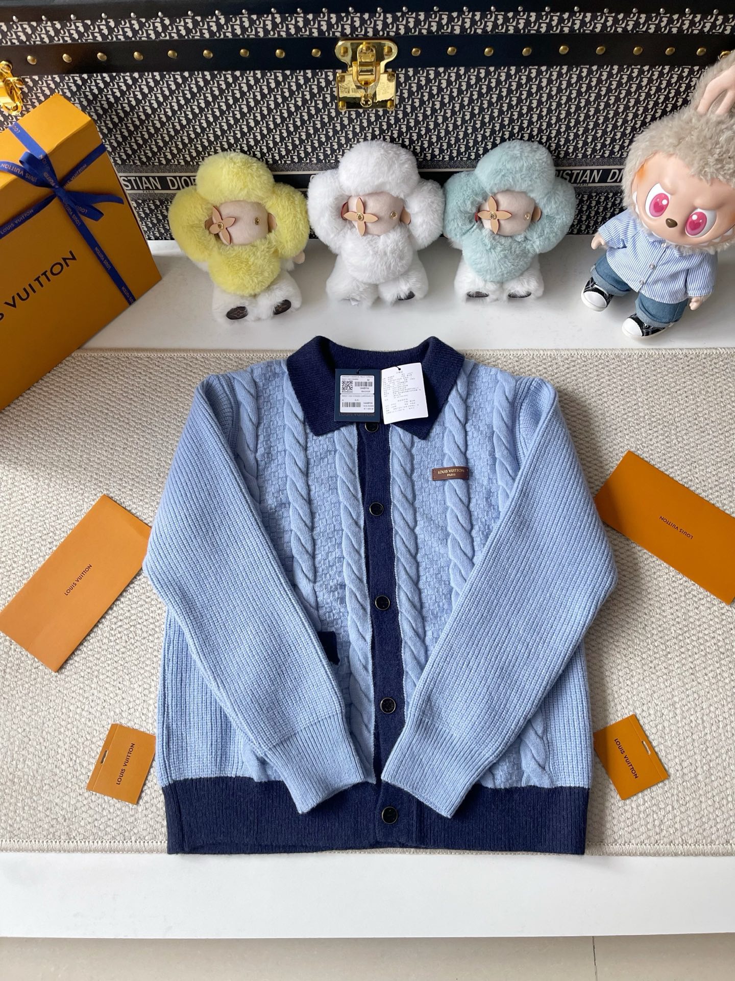 SWHO2960-1.jpg Louis Vuitton Sweater – SWHO2960 - Image 1