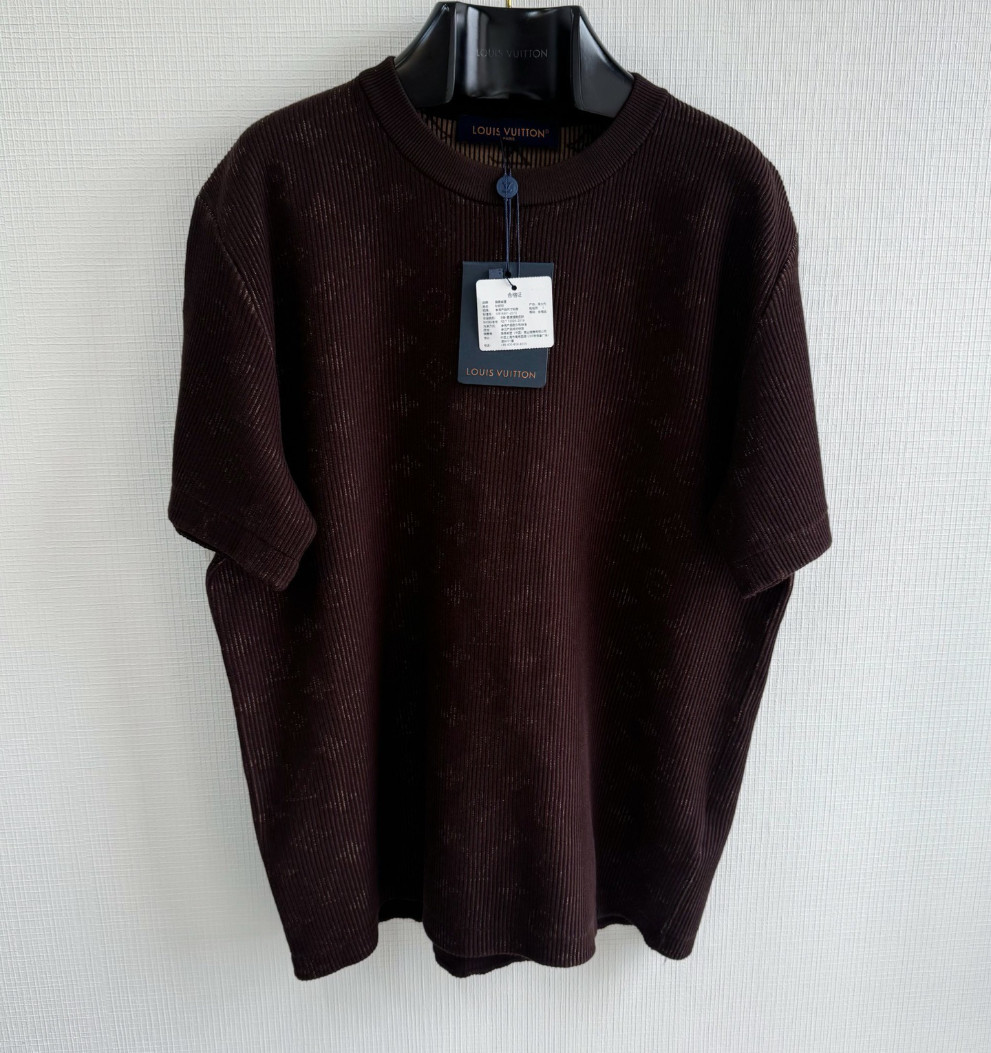 Louis Vuitton T-Shirt – TSHP3974