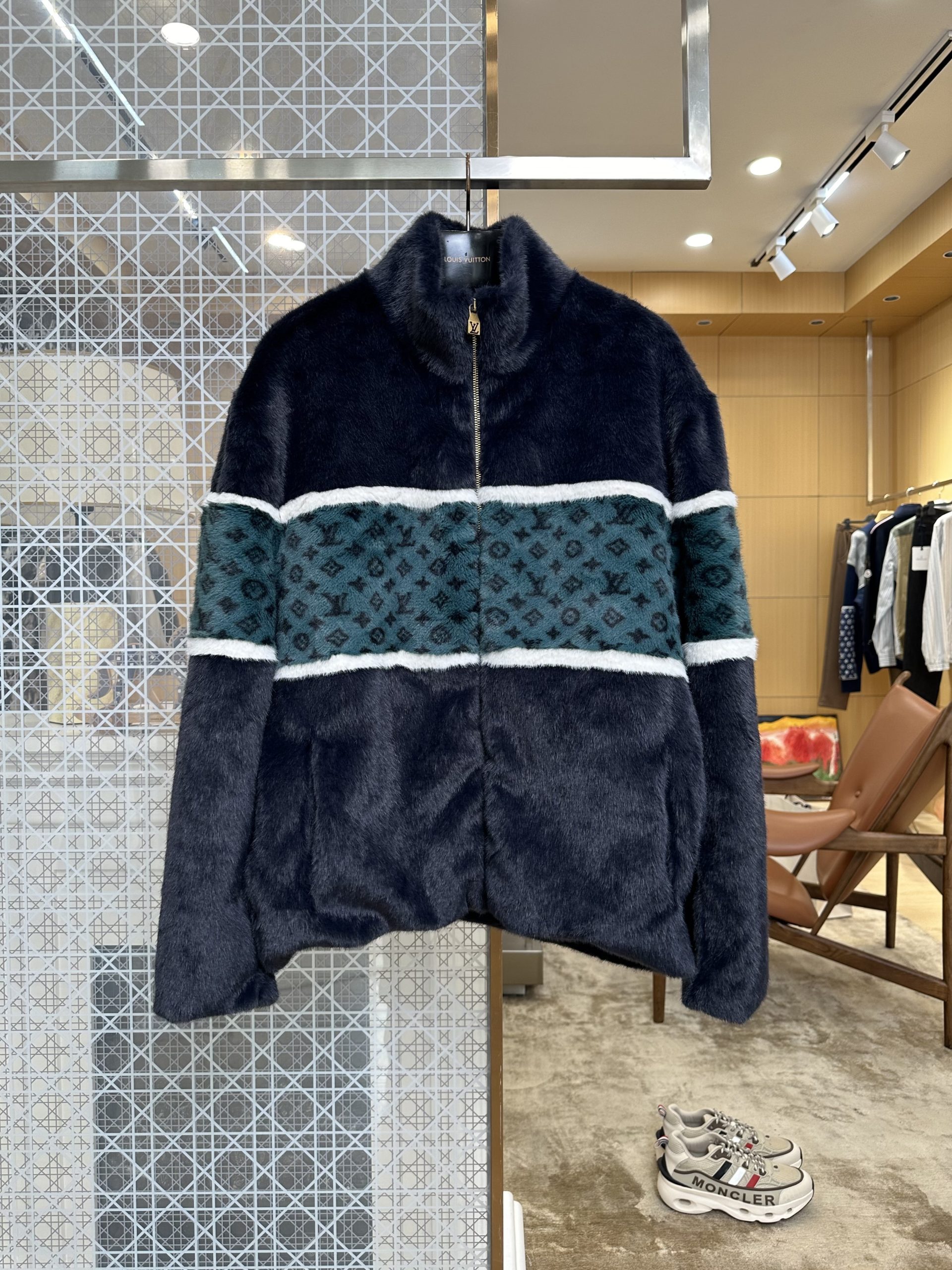 Louis Vuitton Jacket – CJKT2190