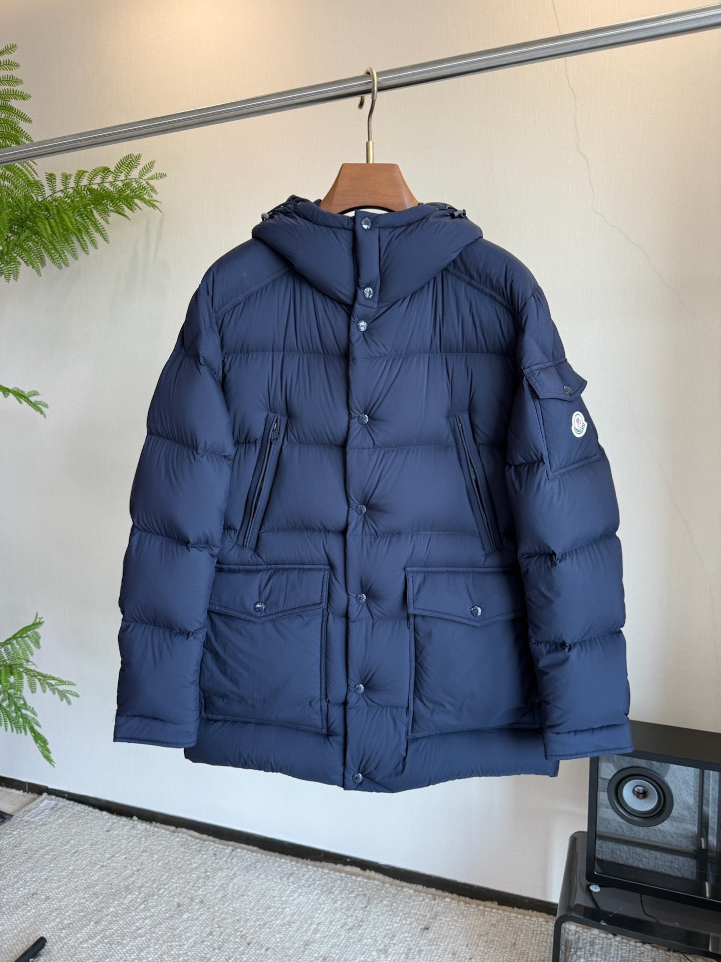 Moncler Jacket – CJKT2200