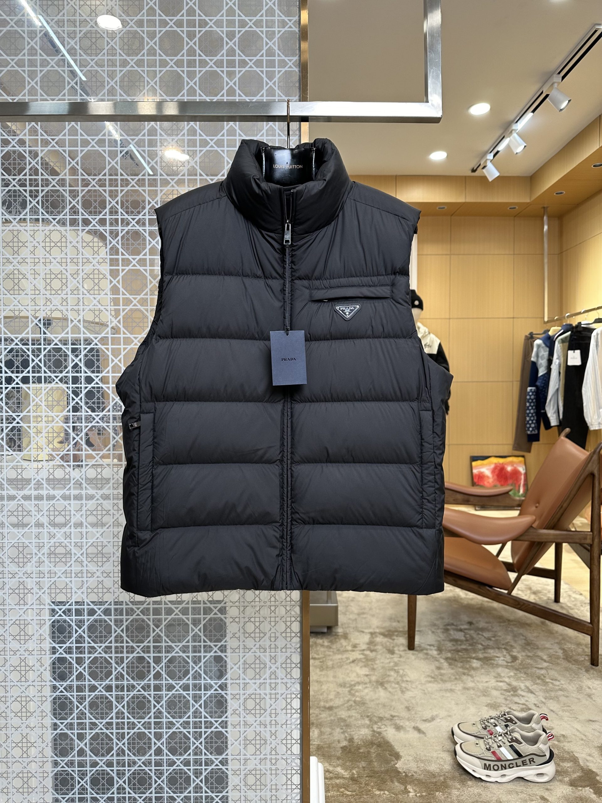 VEJK1251-1-scaled.jpg Prada Vest – VEJK1251 - Image 1