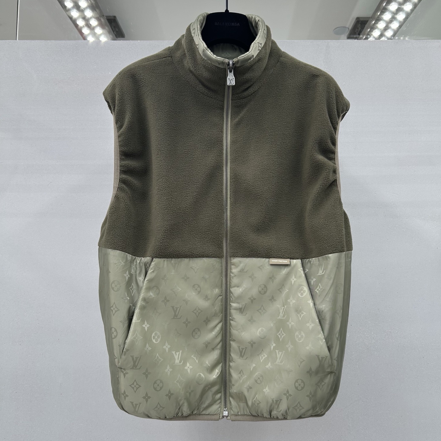 Louis Vuitton Vest – VEJK1254